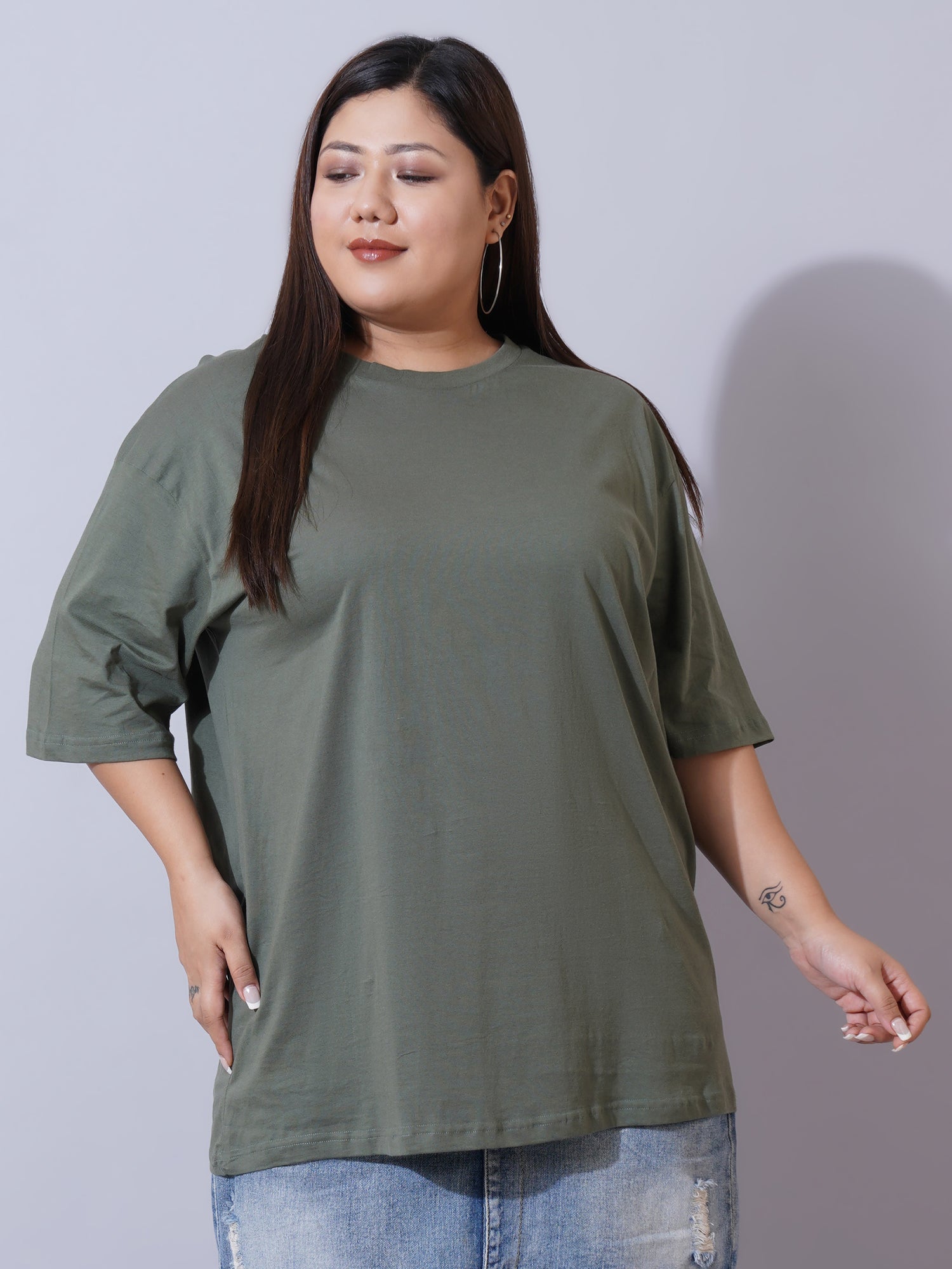 Women Plus Size Round Neck Oversized T-shirt