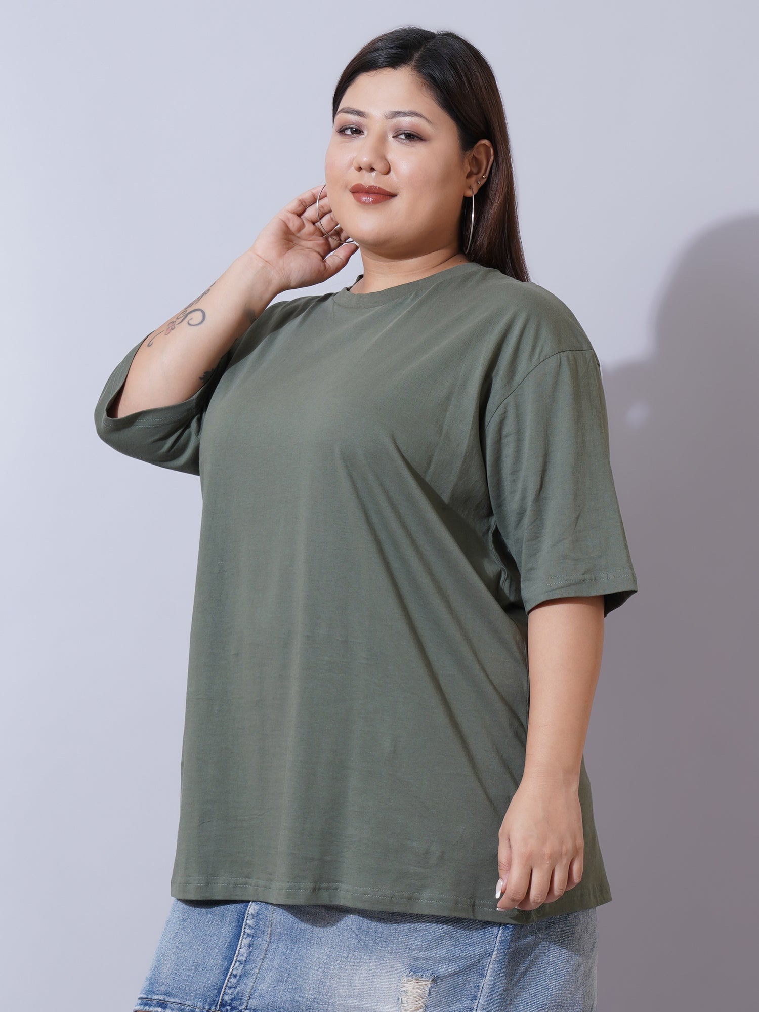 Women Plus Size Round Neck Oversized T-shirt