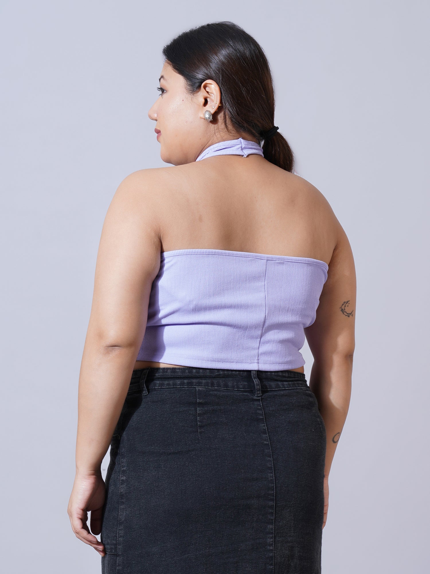 Women Plus Size Lavender Keyhole Neck Crepe Fitted Crop Top