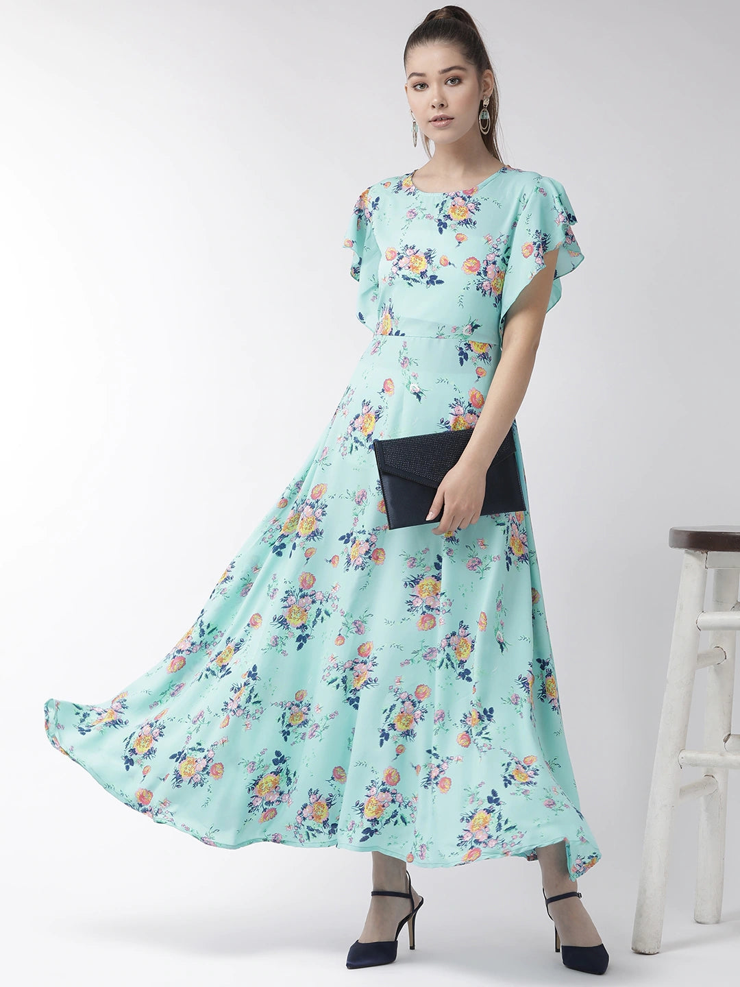 Women Blue & Pink Floral Printed Maxi Dress