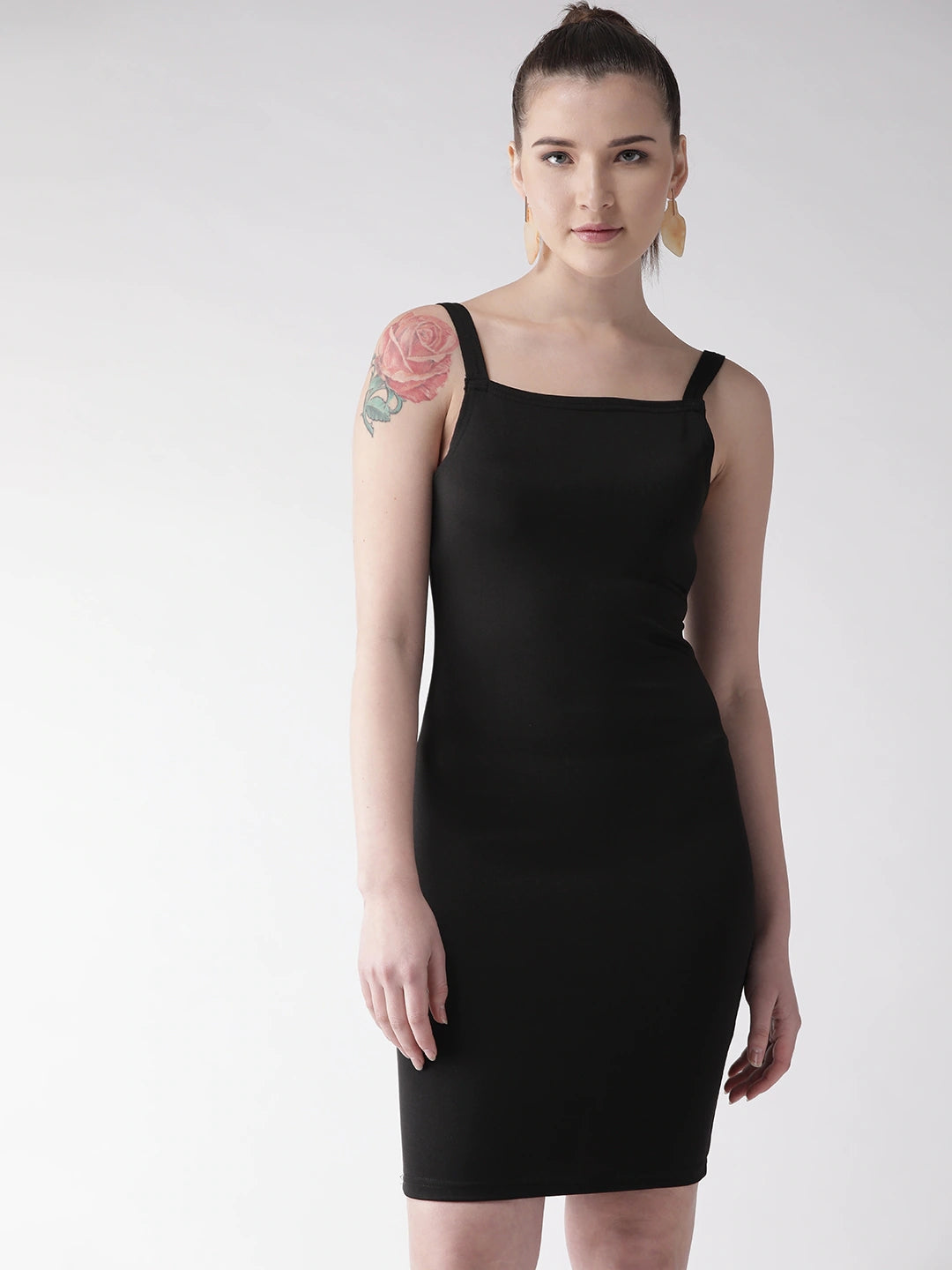 Women Black Solid Bodycon Dress