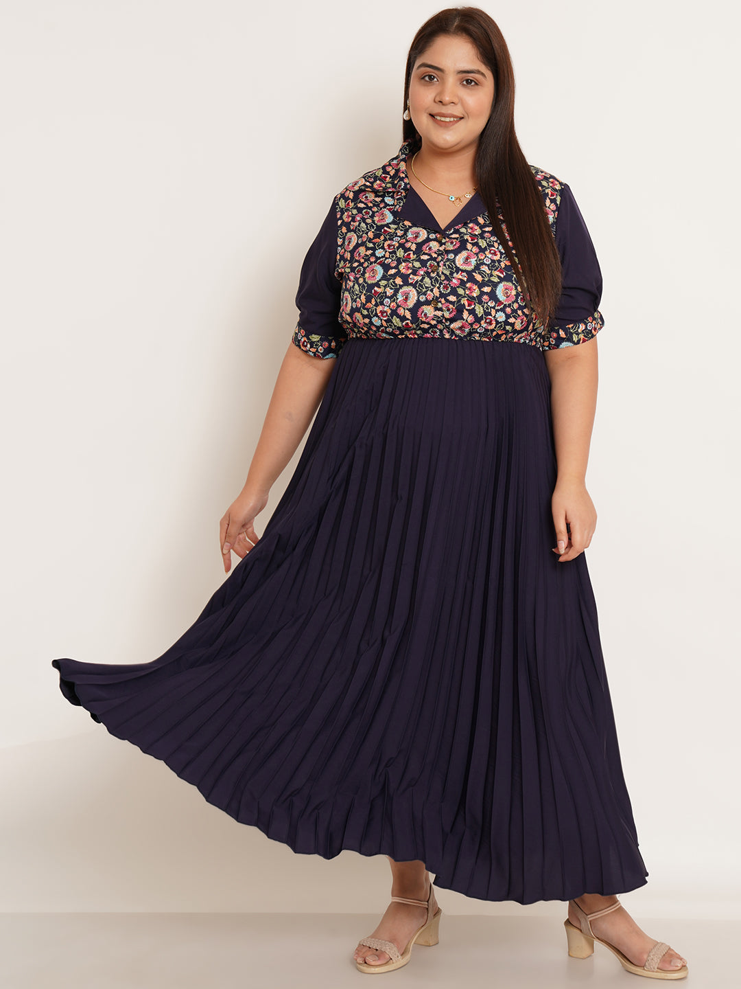 Women Plus Size Floral Printed Crepe Maxi Dress