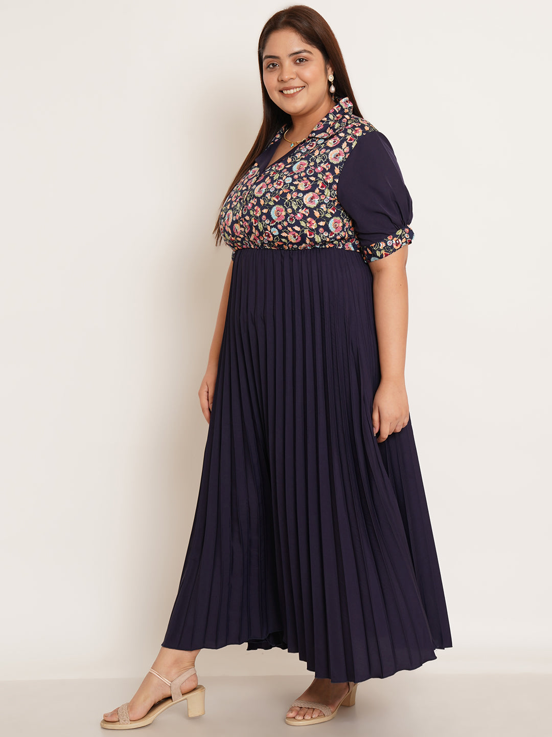 Women Plus Size Floral Printed Crepe Maxi Dress