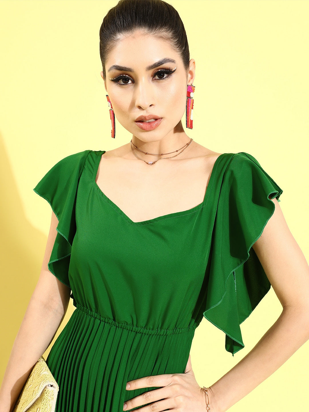 Women Gorgeous Green Sleek Dress