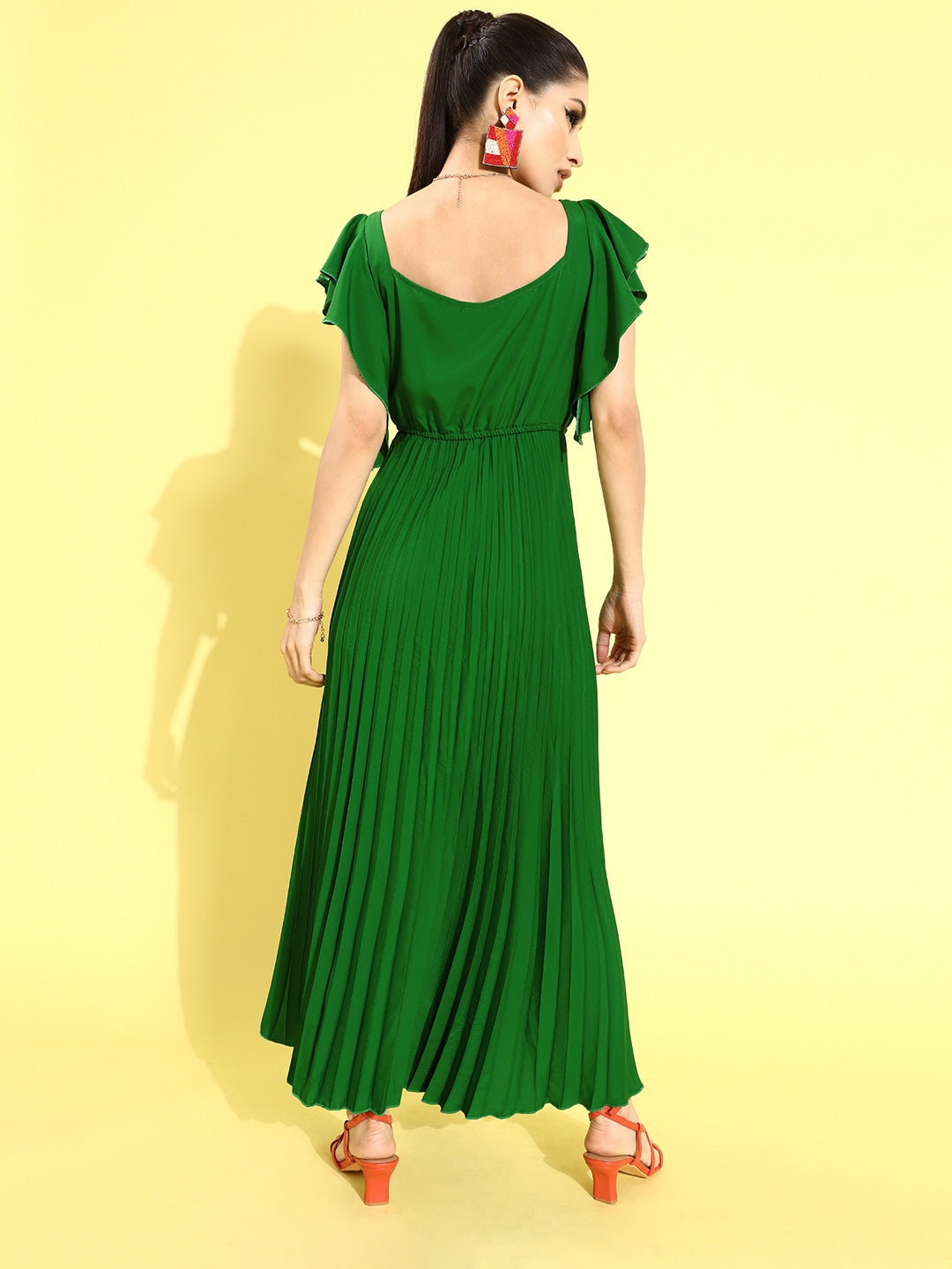 Women Gorgeous Green Sleek Dress