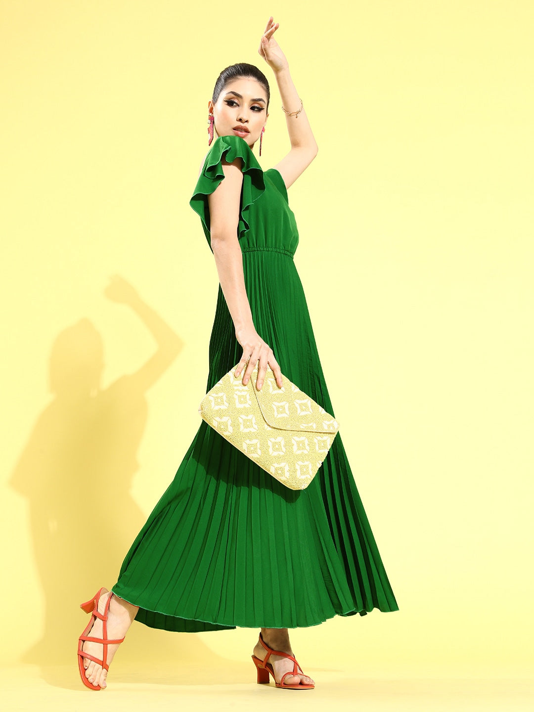 Women Gorgeous Green Sleek Dress