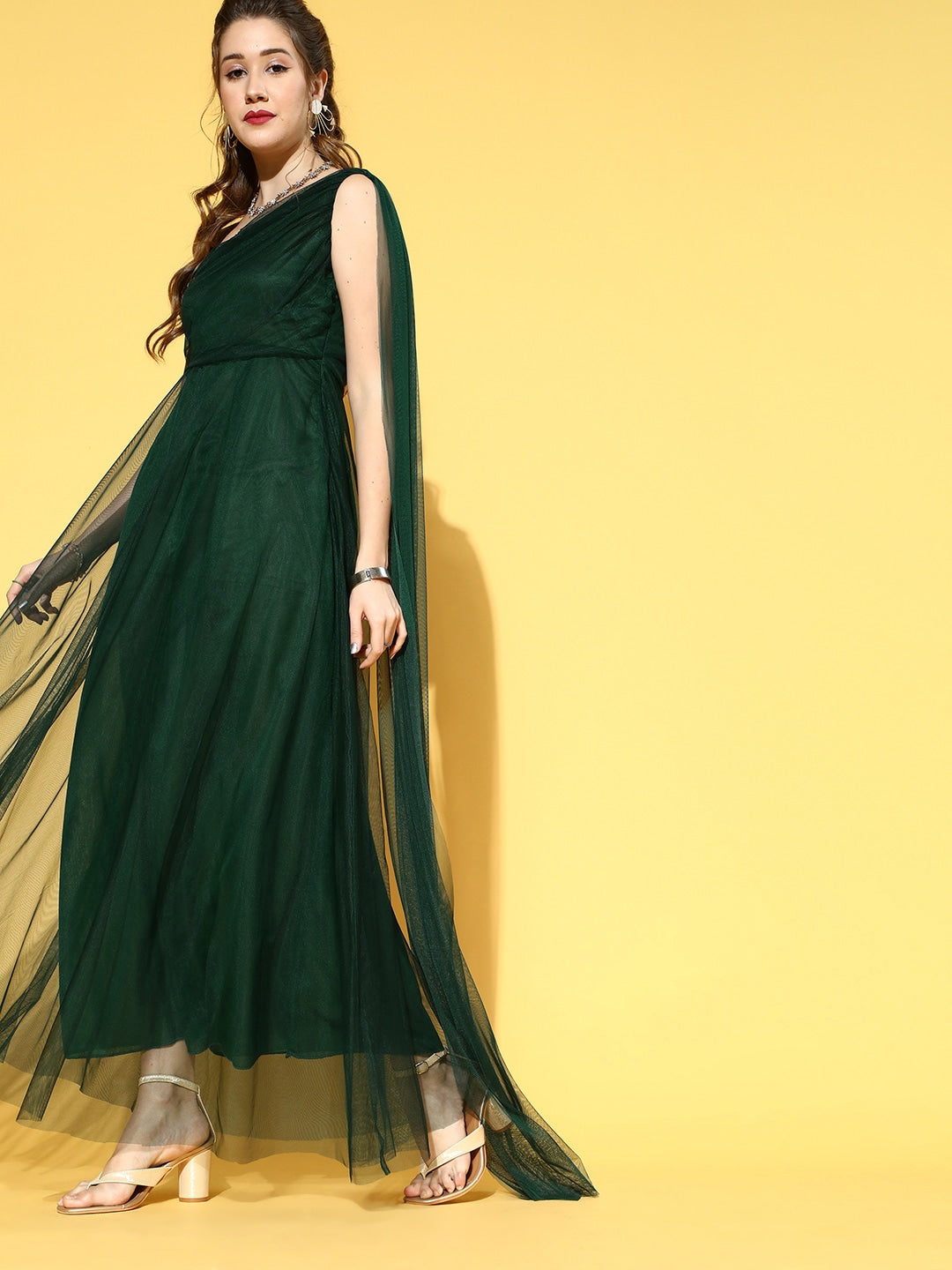 Women Gorgeous Green Solid One-Shoulder Dress