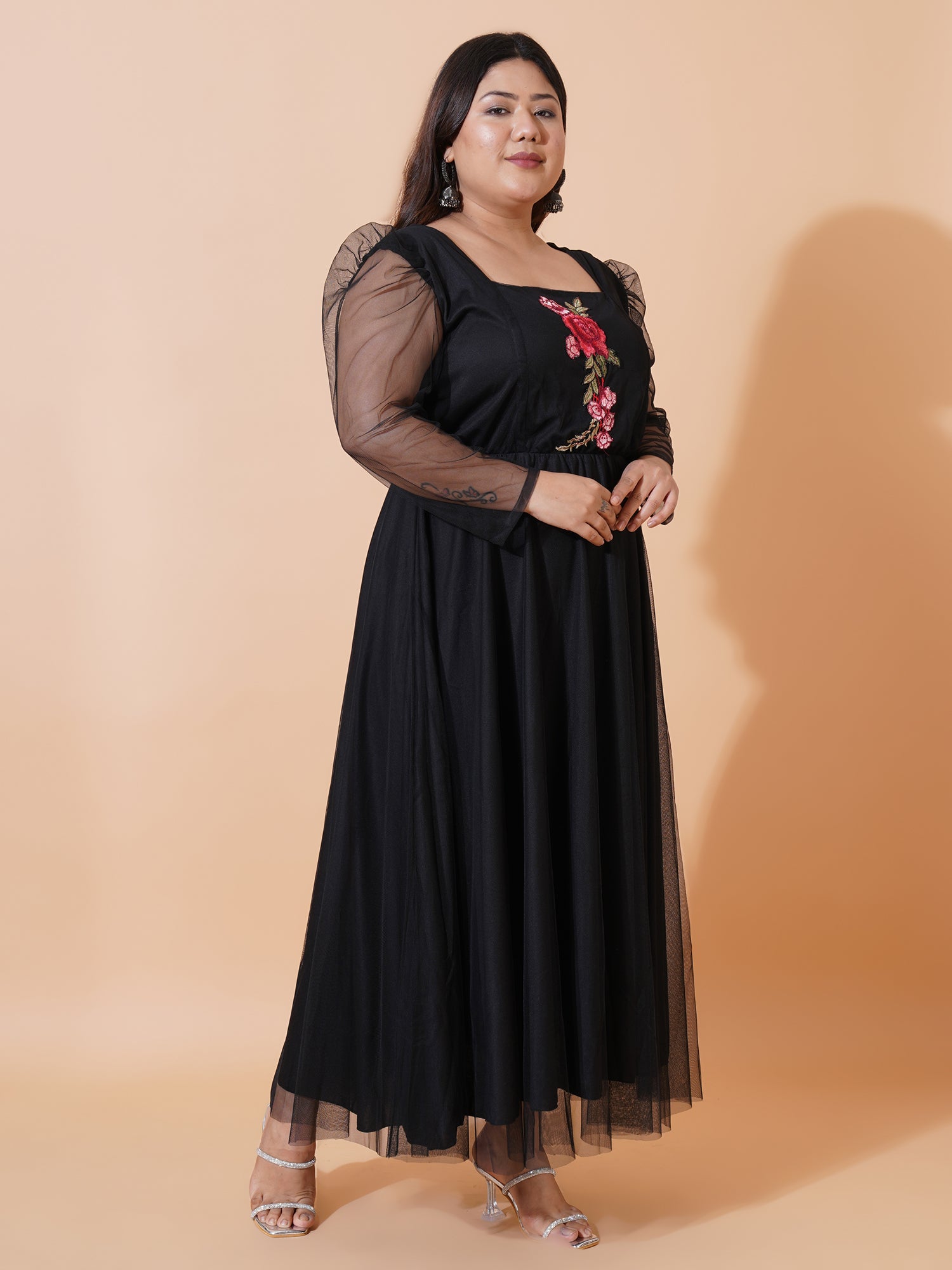 Women Plus Size Floral Embroidered Puff Sleeve Maxi Dress