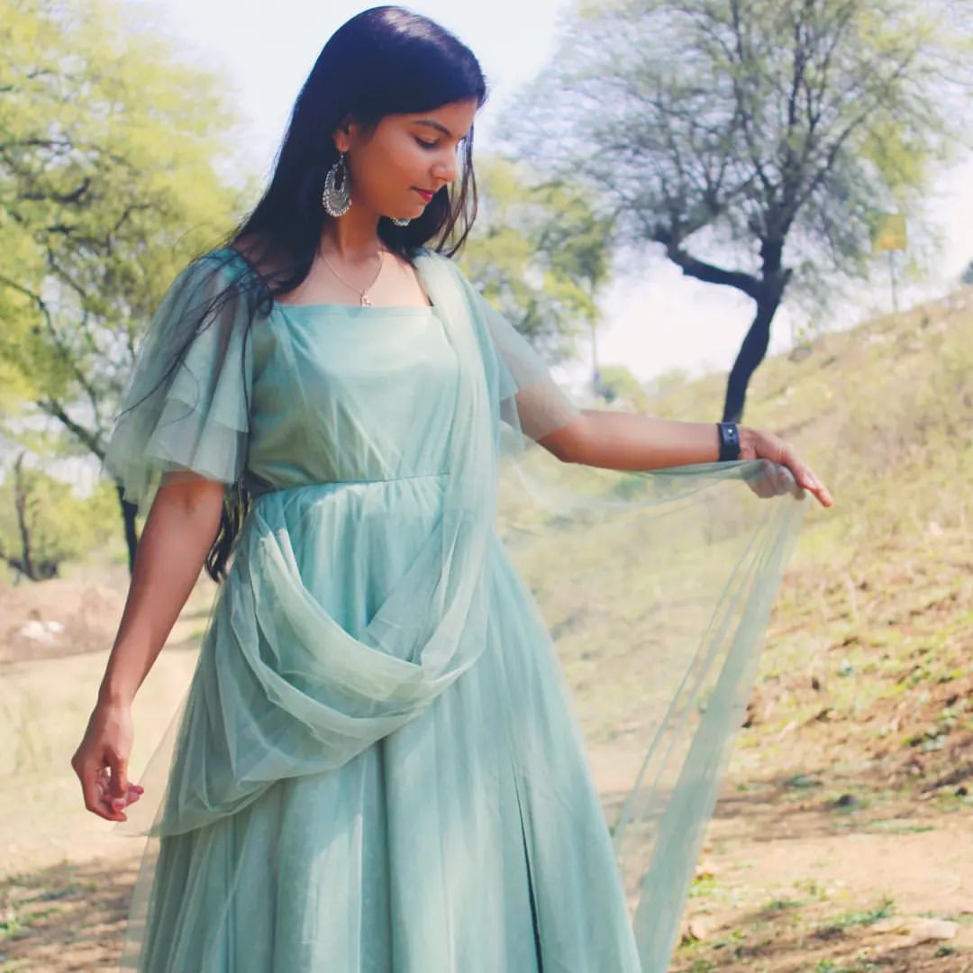 Women Green Solid Net Maxi Dress