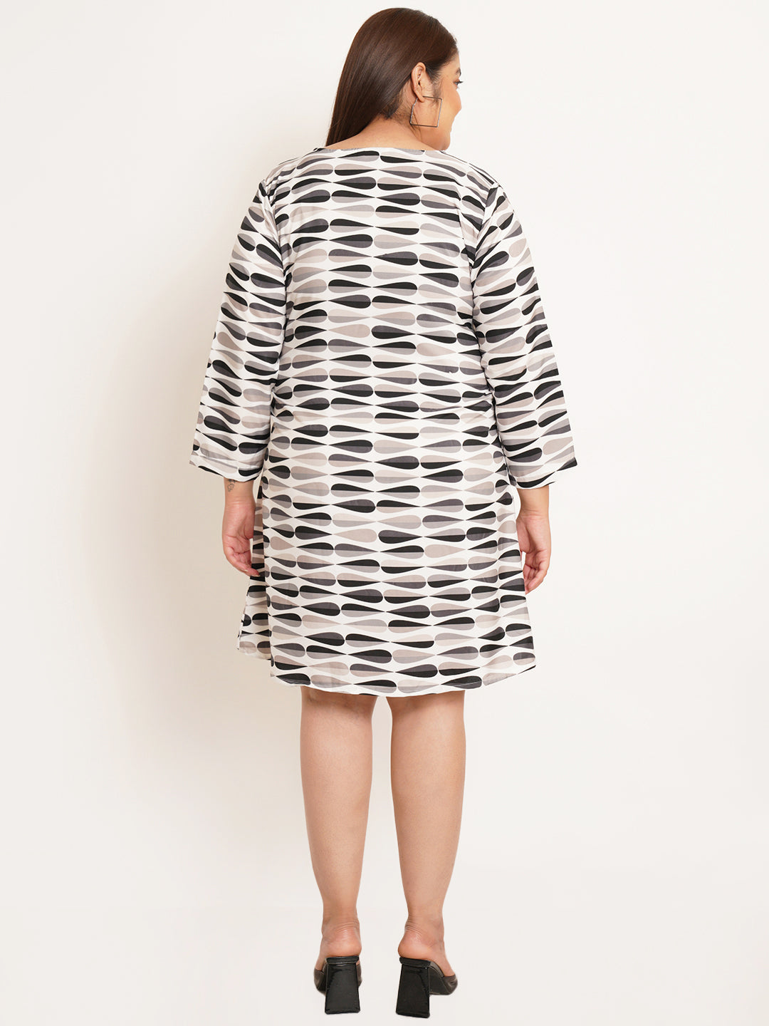 Women Plus Size Conversational Printed Crepe A-Line Dress