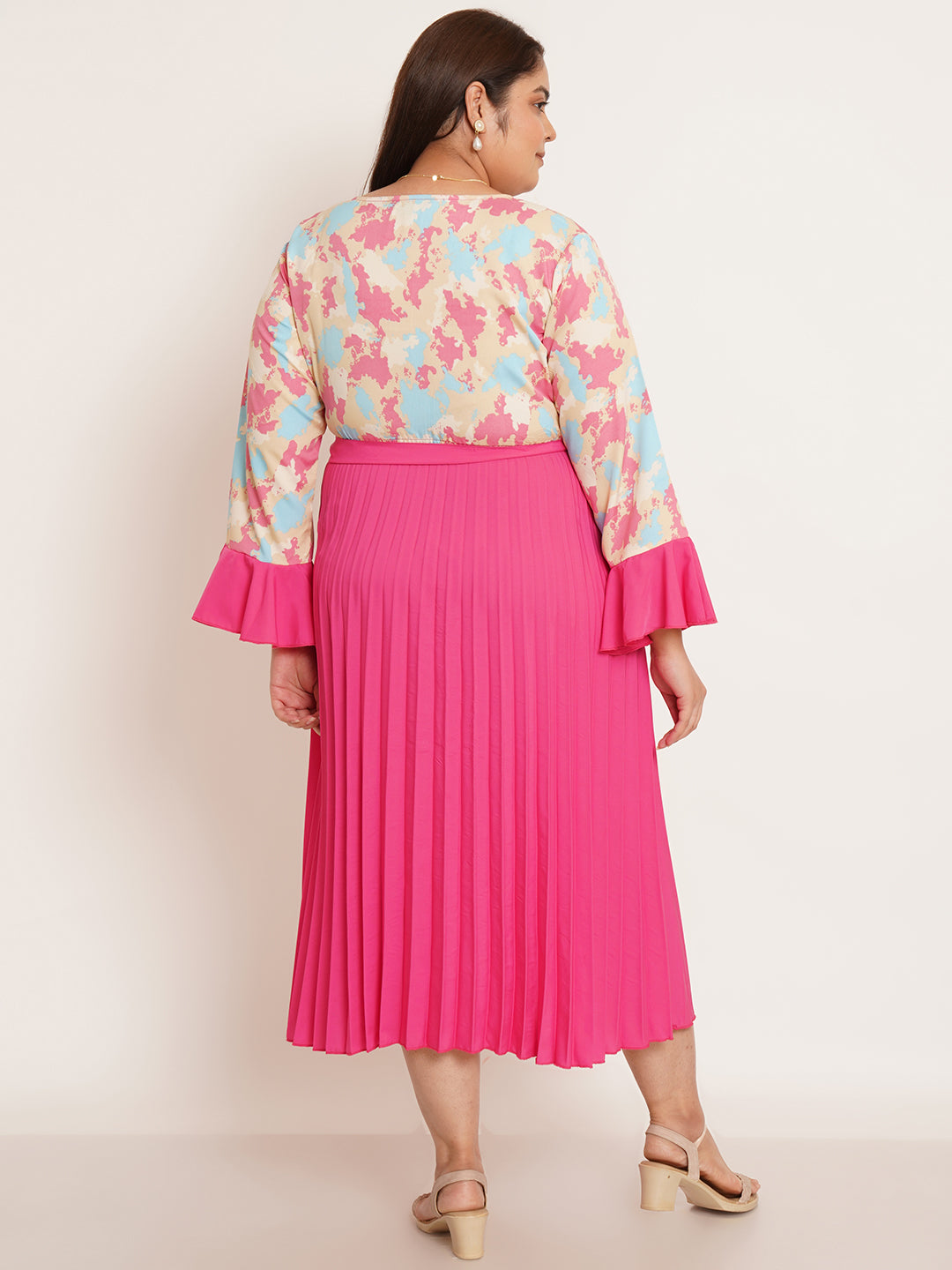 Women Plus Size Abstract Printed Bell Sleeve Fit & Flare Midi Dress
