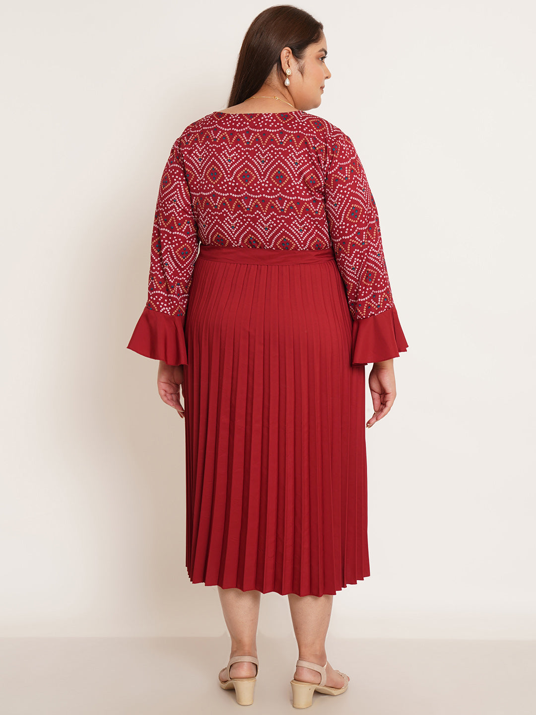 Women Plus Size Bandhani Printed Midi Dress