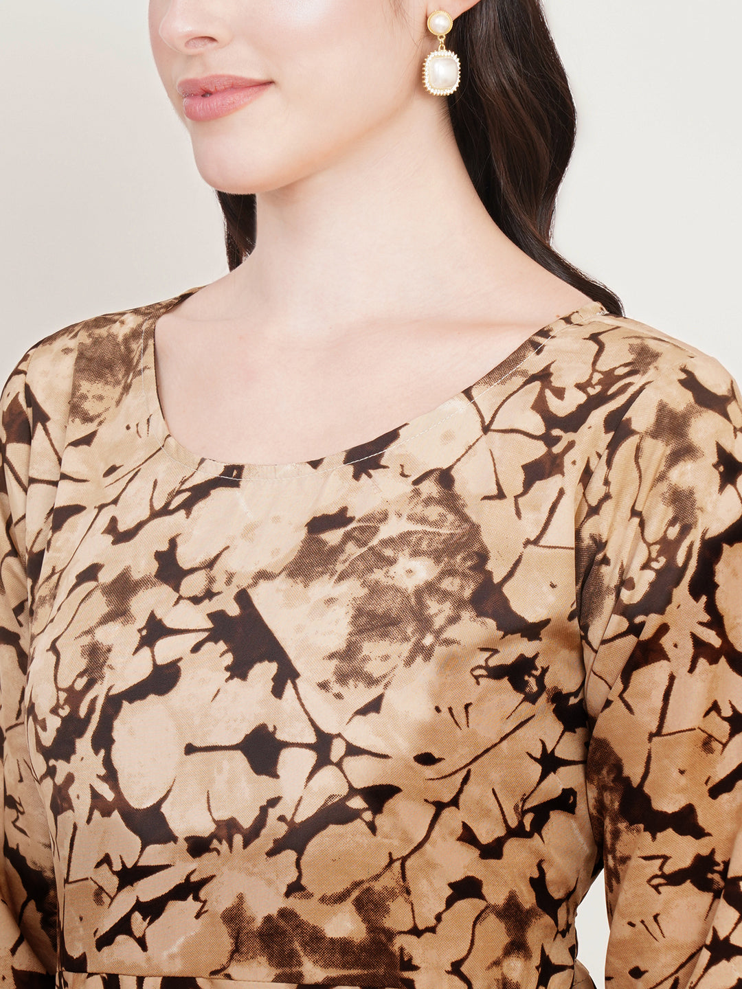 Women Beige & Brown Printed Round Neck Fit & Flare Midi Dress