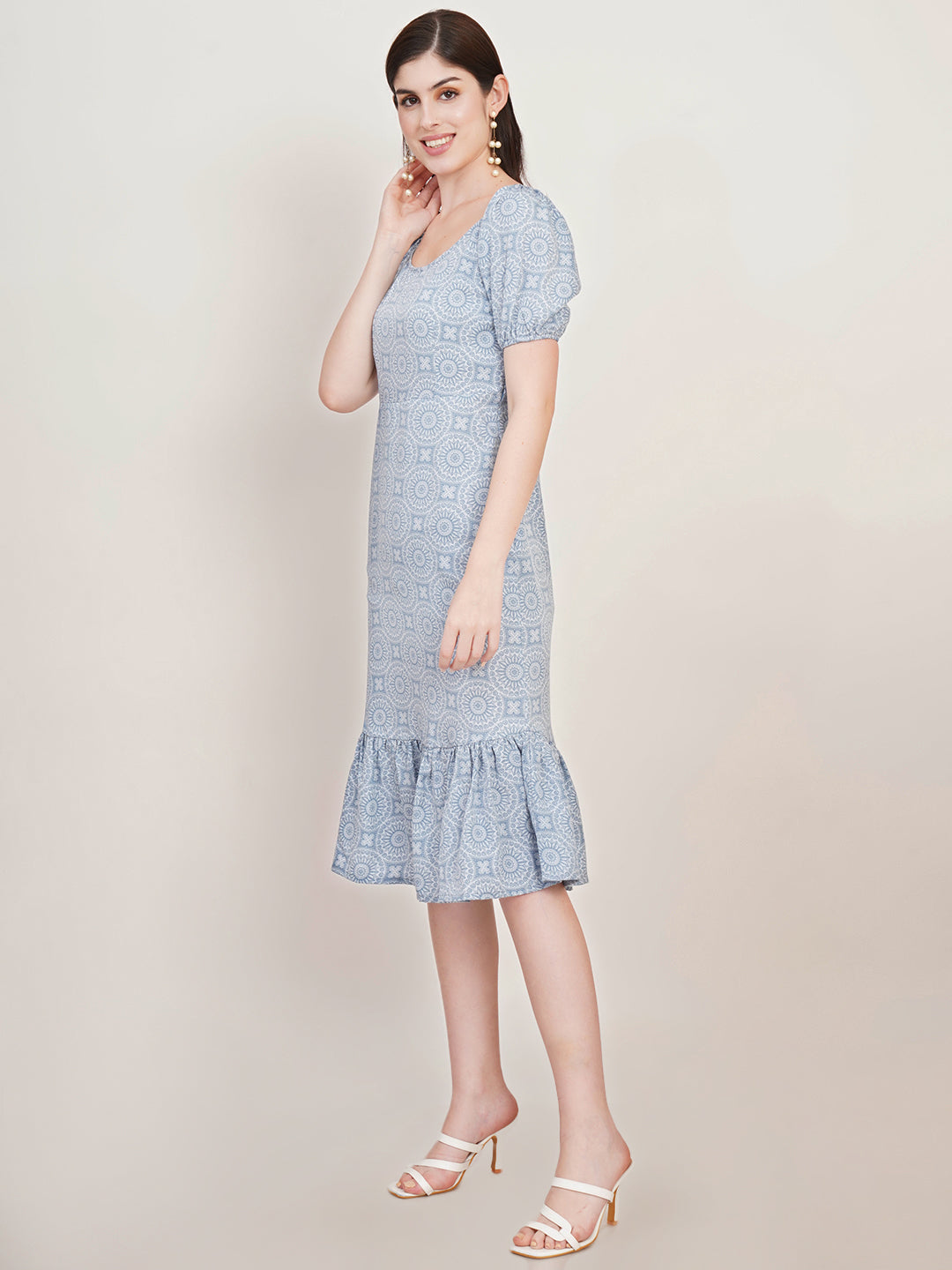 Women Puff Sleeve Crepe Drop-Waist Midi Dress