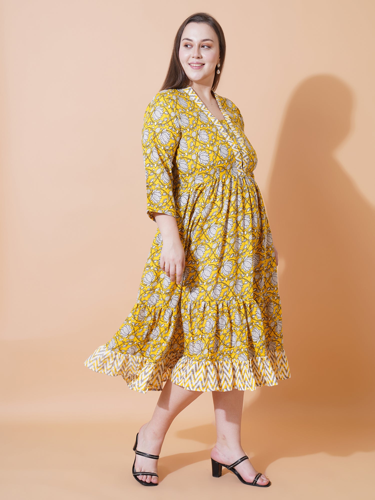 Women Plus Size Floral Print Fit & Flare Midi Dress