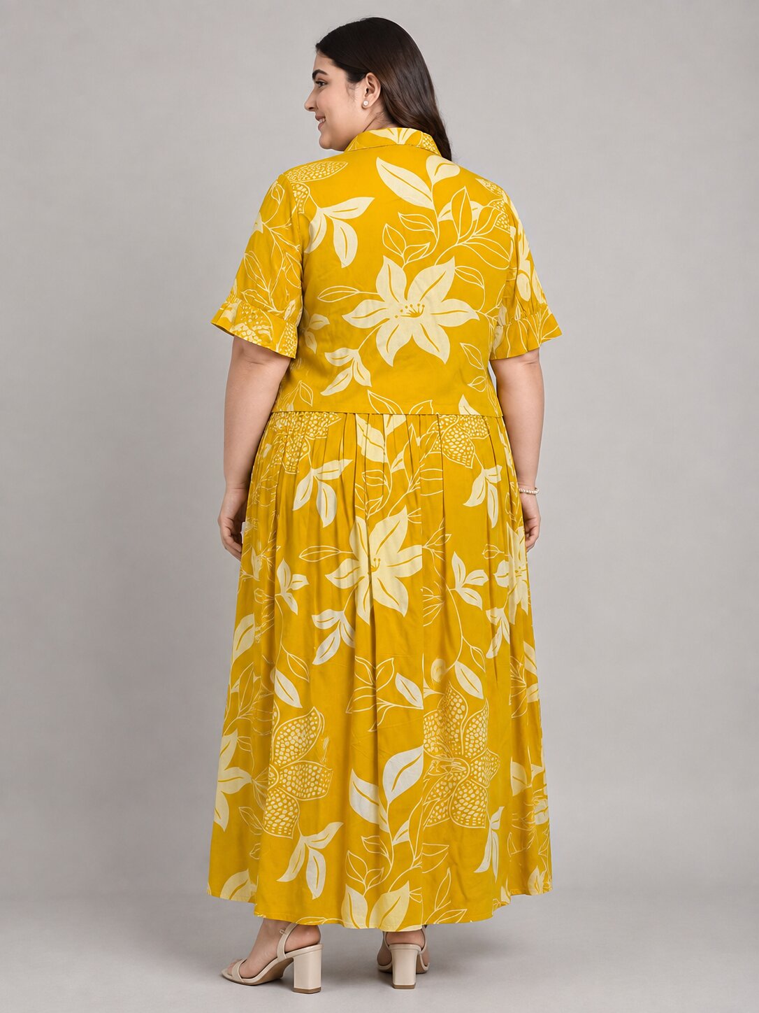 U&F Beyond Plus Size Golden Bloom Printed Co-ord Set