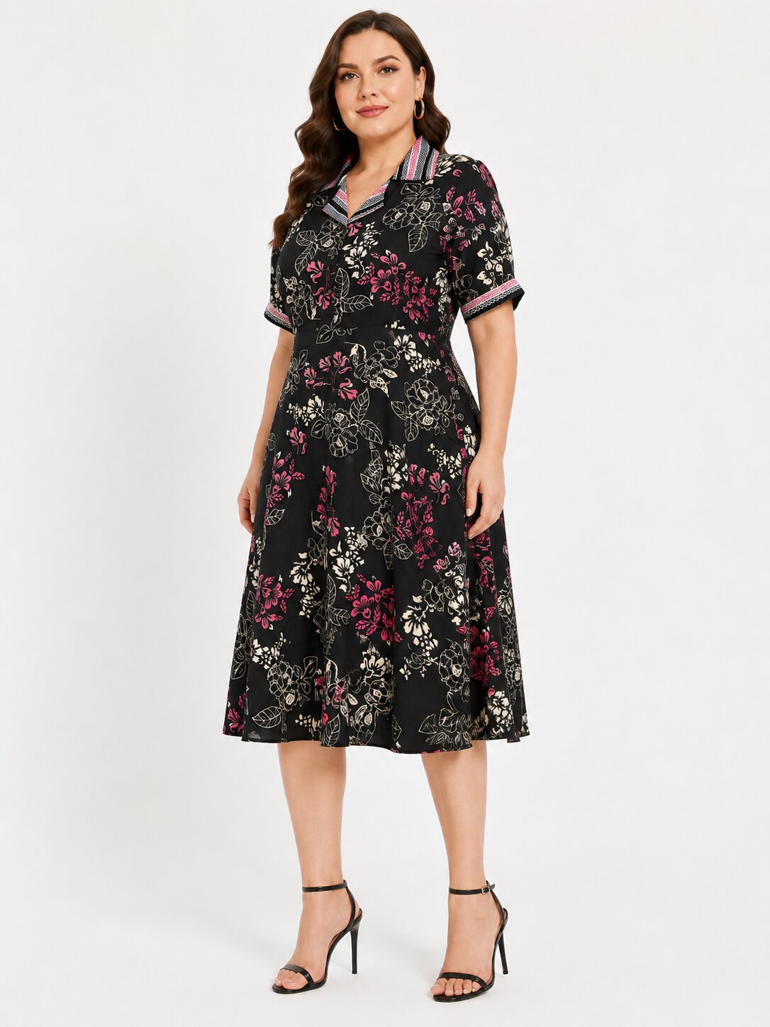 U&F Beyond Plus Size Black Floral Printed Fit & Flare Midi Dress