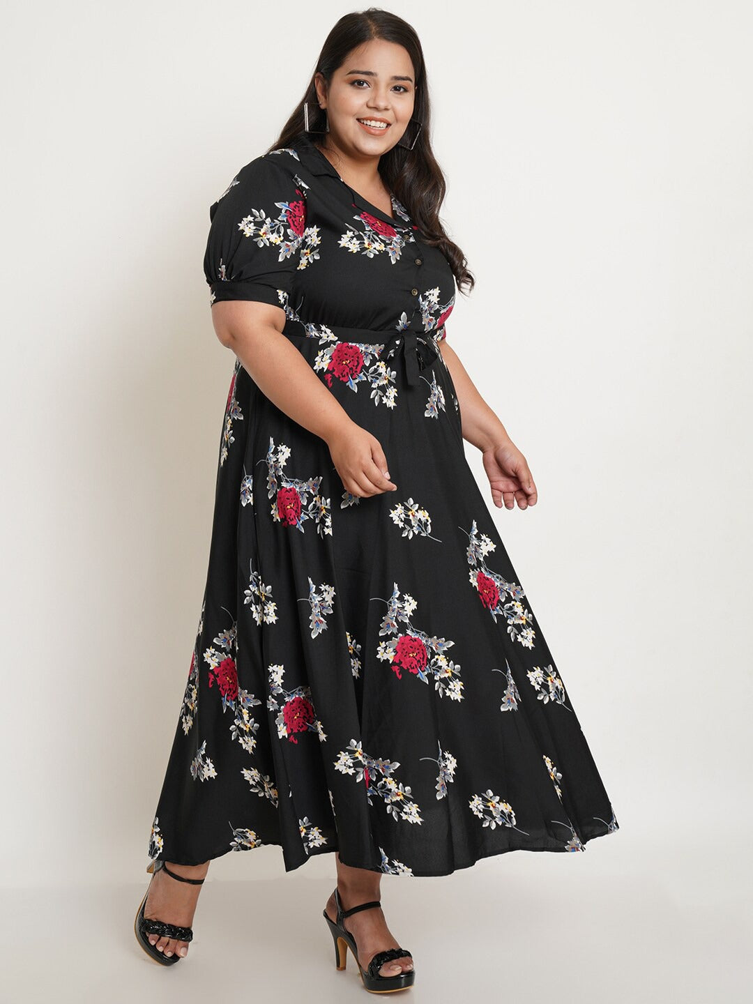 Women's Plus Size Black Floral Crepe Midi Dress