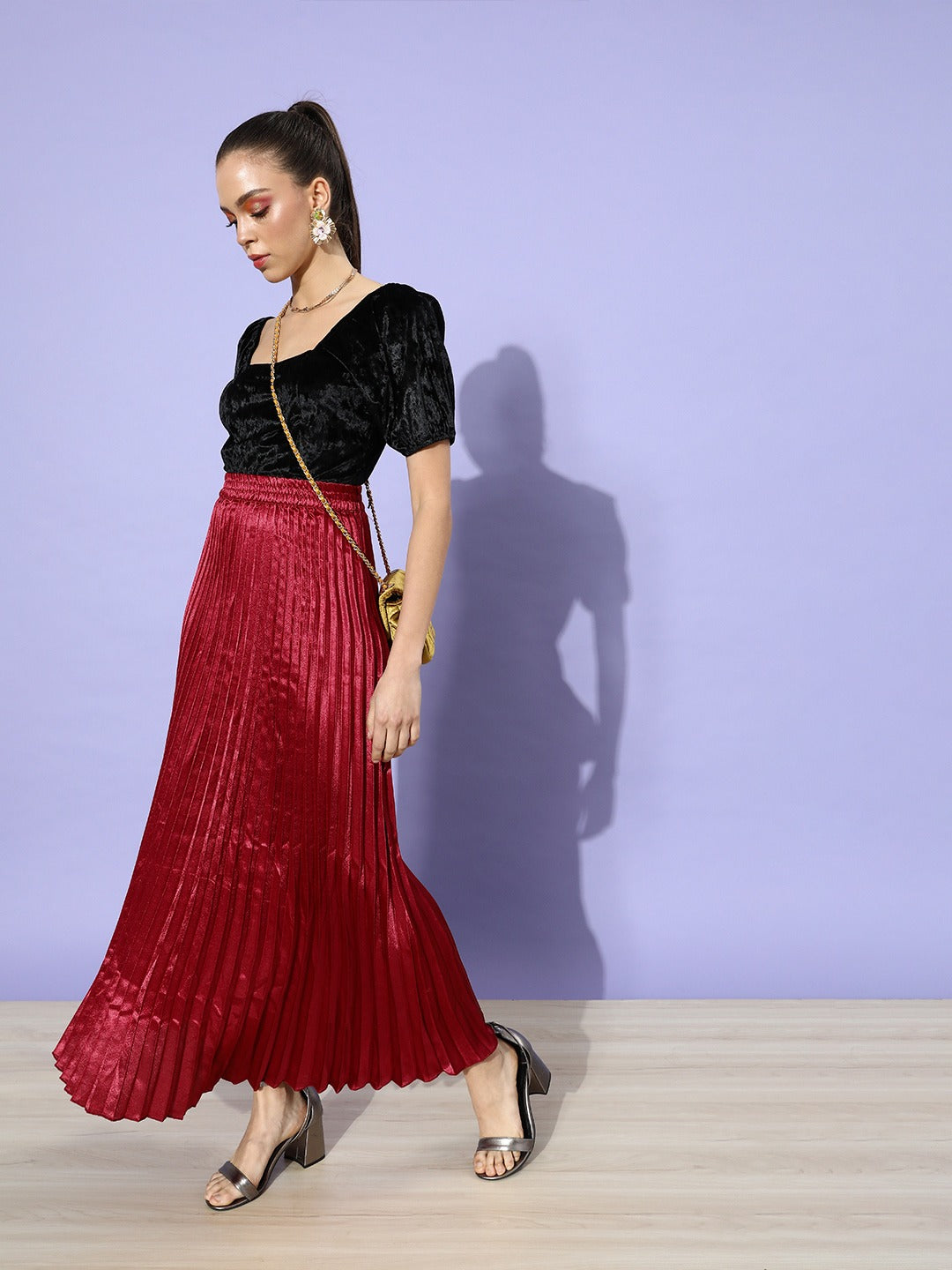 Women Charming Maroon Solid Pleated Skirt