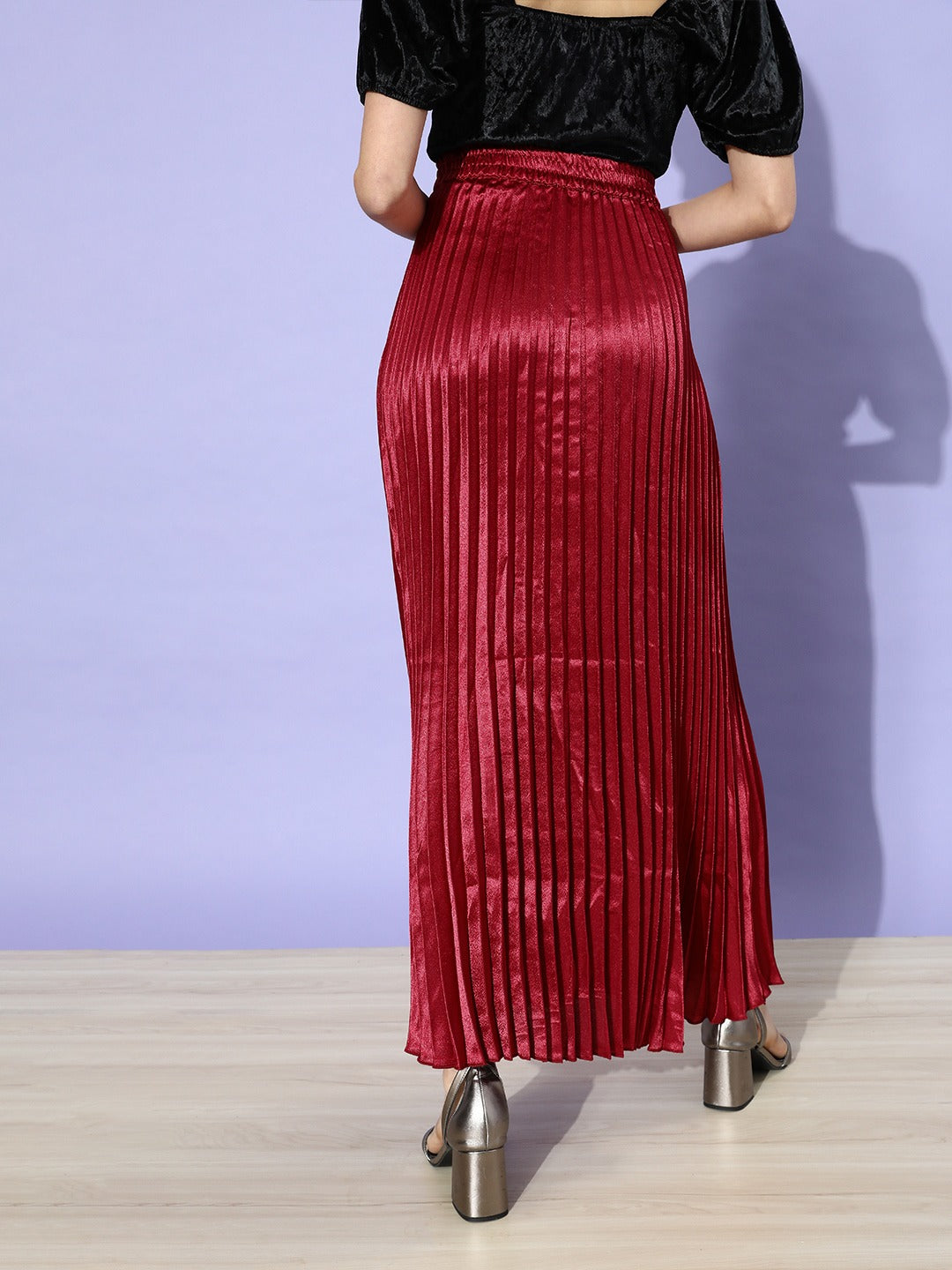 Women Charming Maroon Solid Pleated Skirt