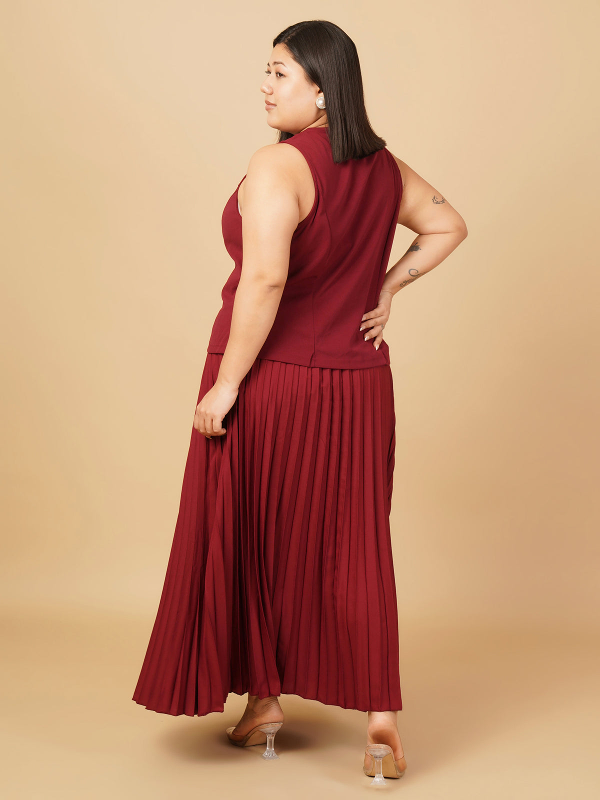 U&F Beyond Plus Size Ruby Pleated Co-Ord Set