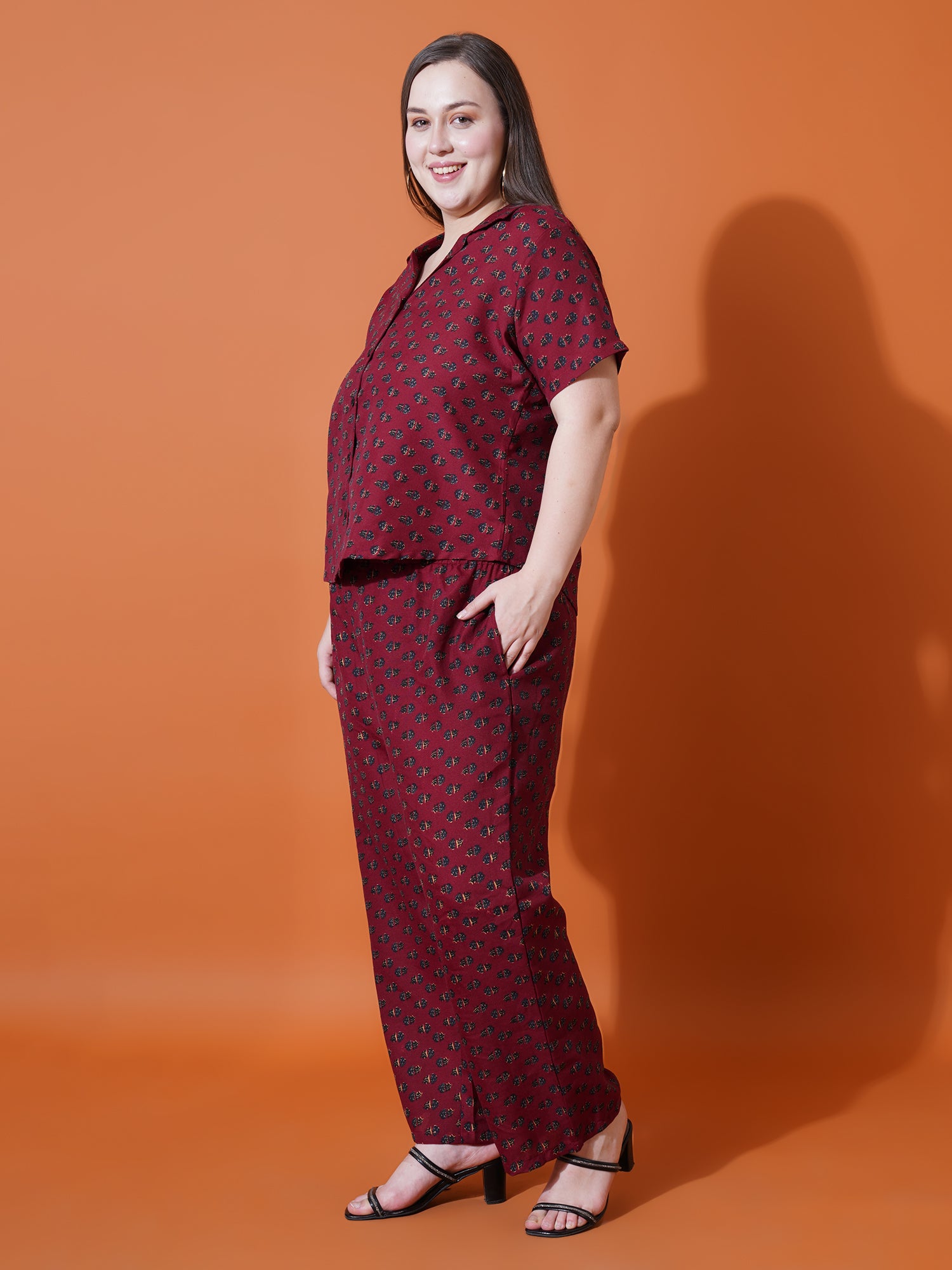 Women Plus Size Maroon Abstract Printed Spread collar Night suit