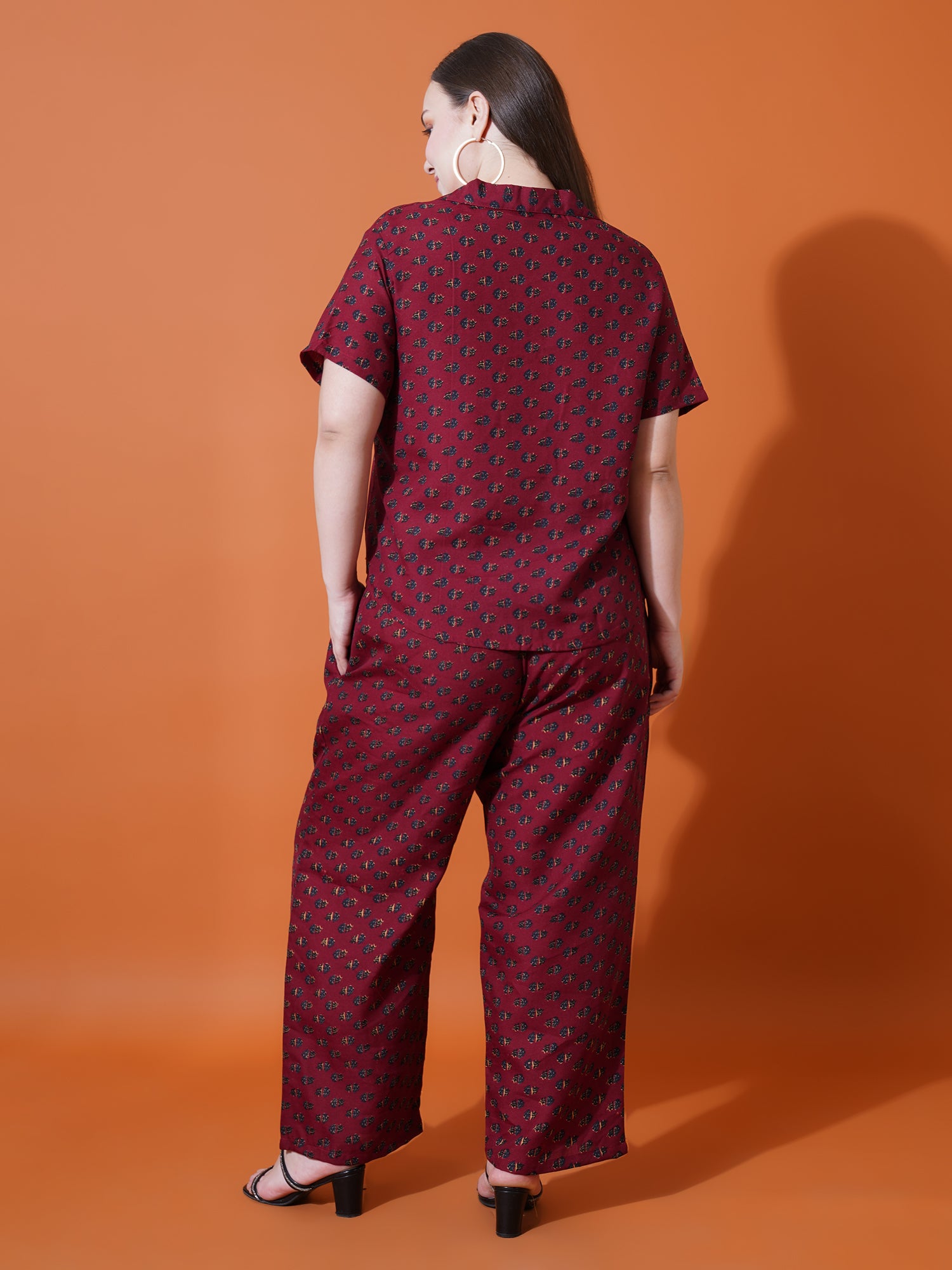 Women Plus Size Maroon Abstract Printed Spread collar Night suit