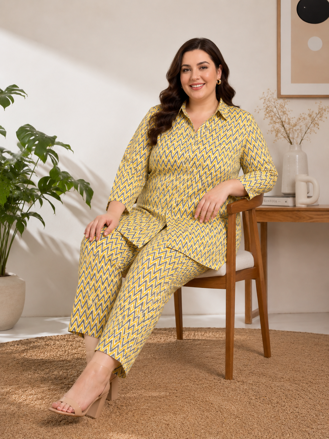U&F Beyond Plus Size Yellow Geometric Printed Co-Ord Set