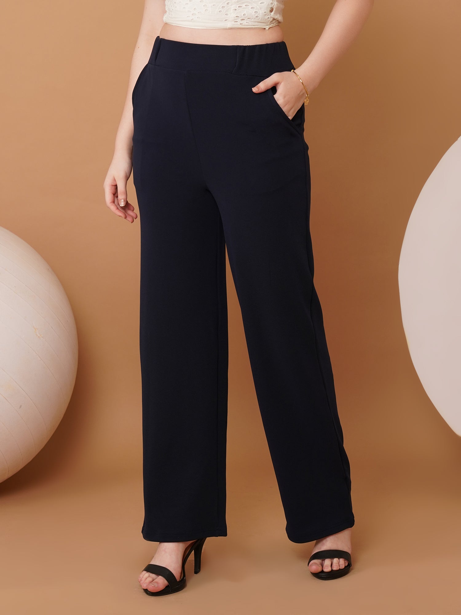 U&F Women Original Straight Fit High-Rise Parallel Trousers