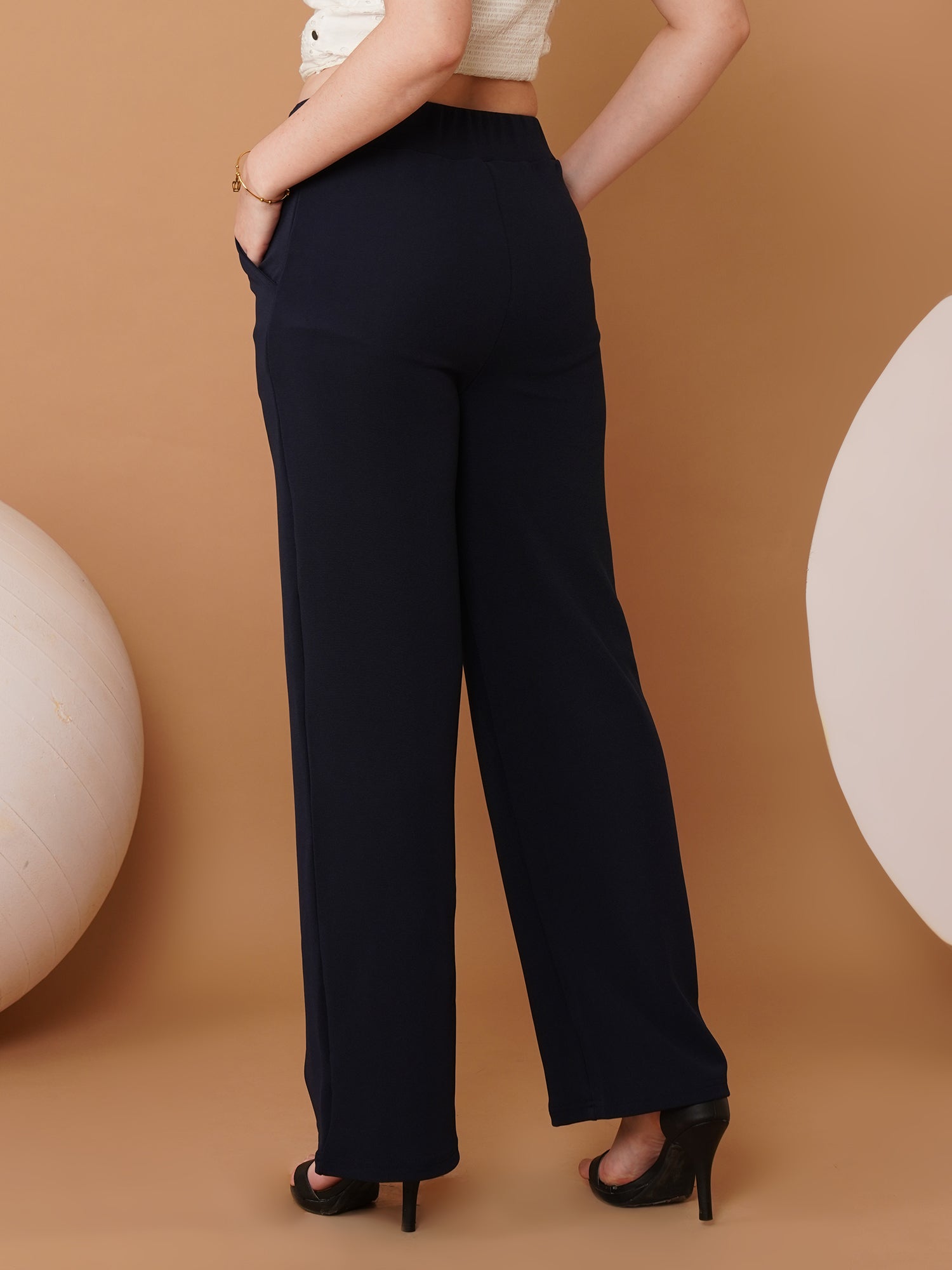 U&F Women Original Straight Fit High-Rise Parallel Trousers