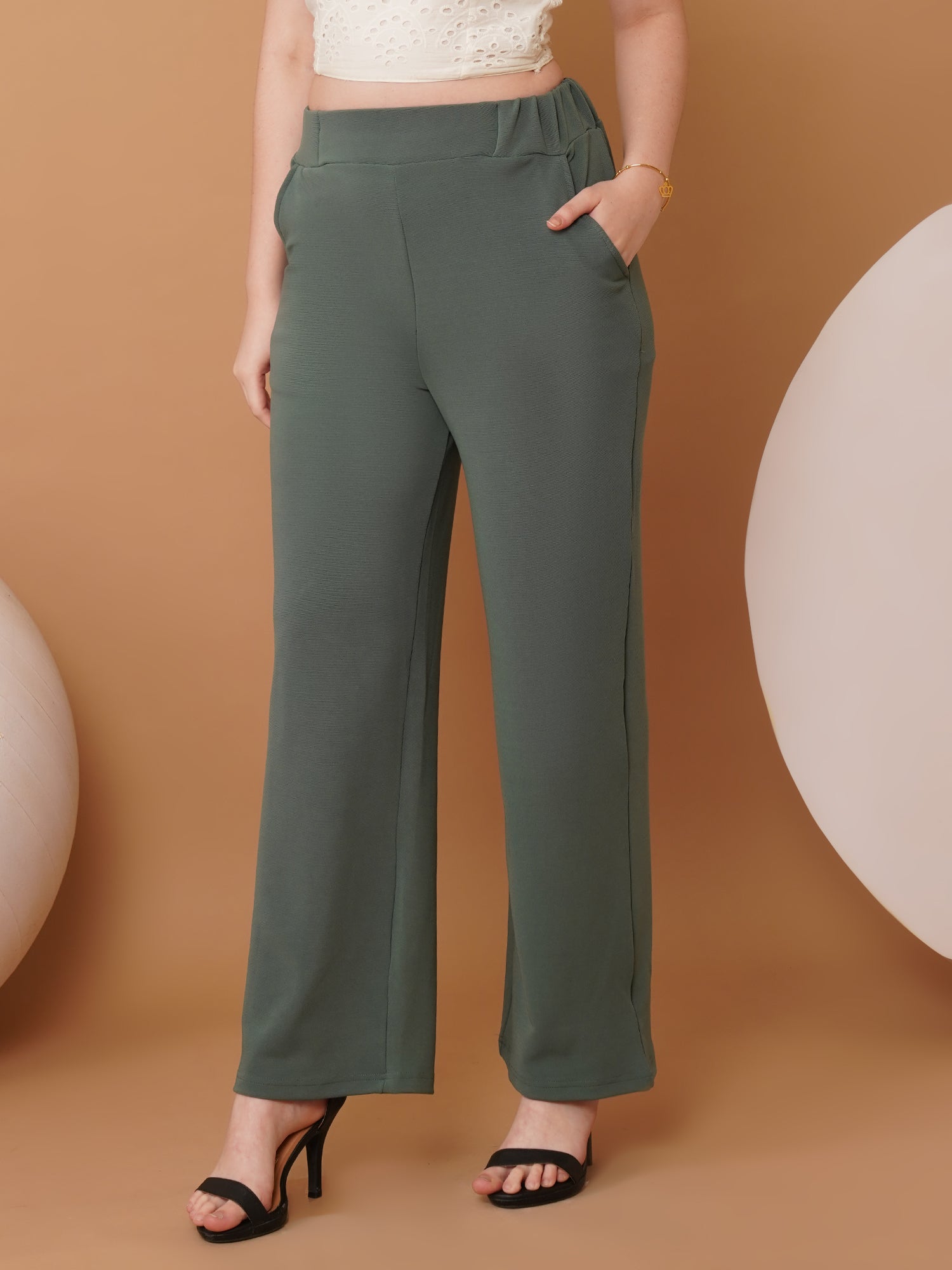 U&F Women Original Straight Fit High-Rise Parallel Trousers