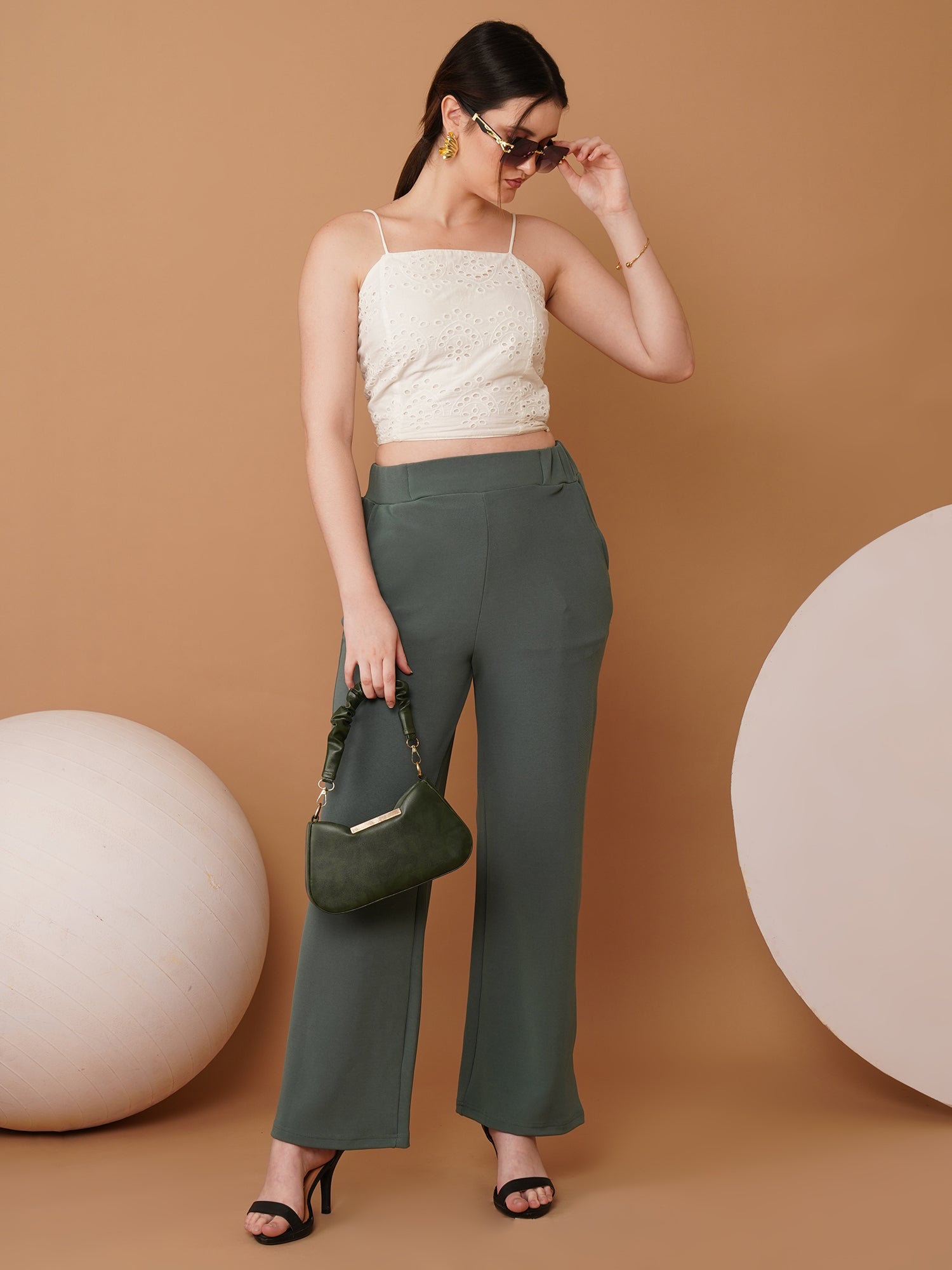 U&F Women Original Straight Fit High-Rise Parallel Trousers