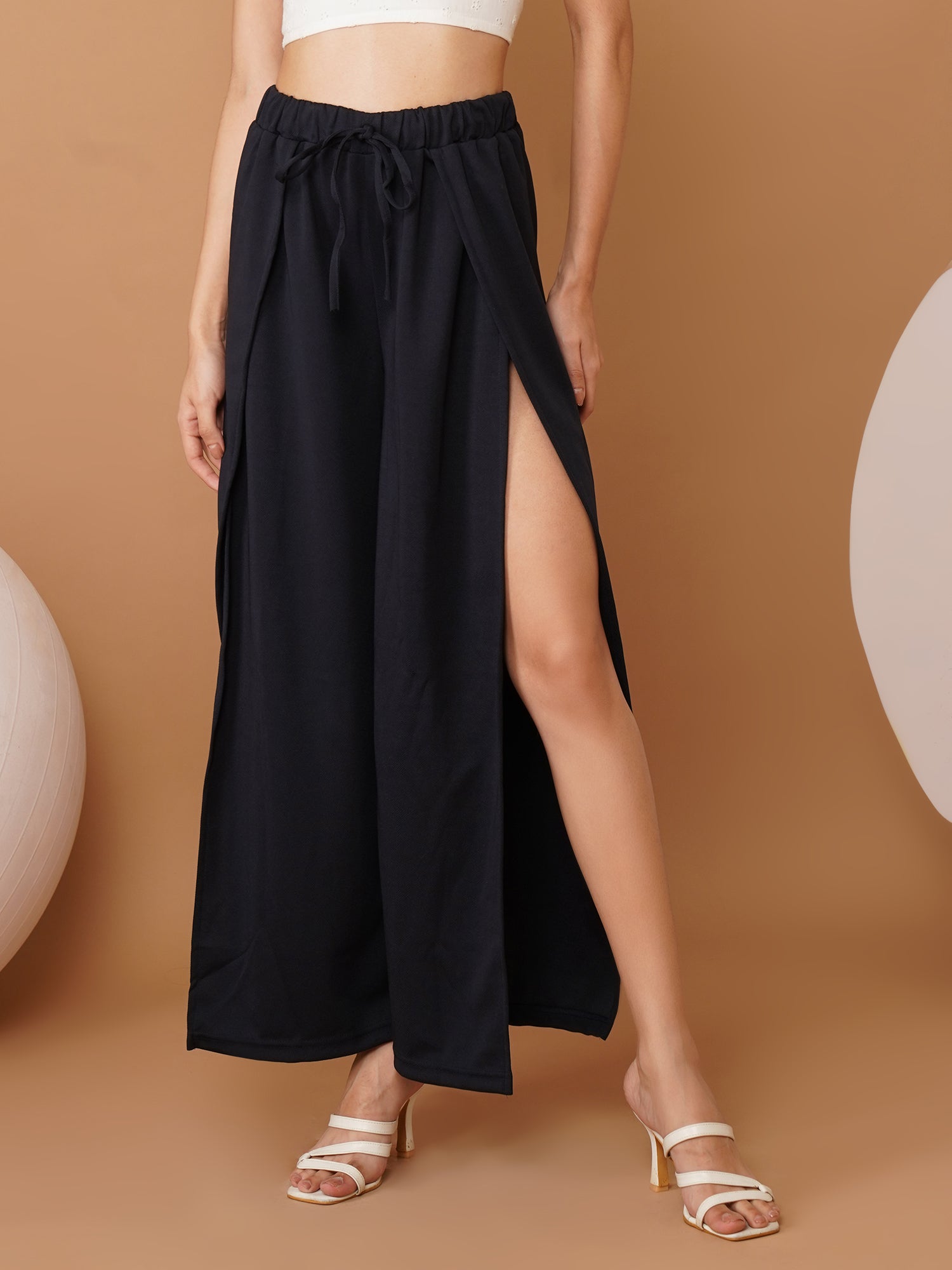 U&F Women Original Mid-Rise Slits Loose Fit Wide Leg Trousers
