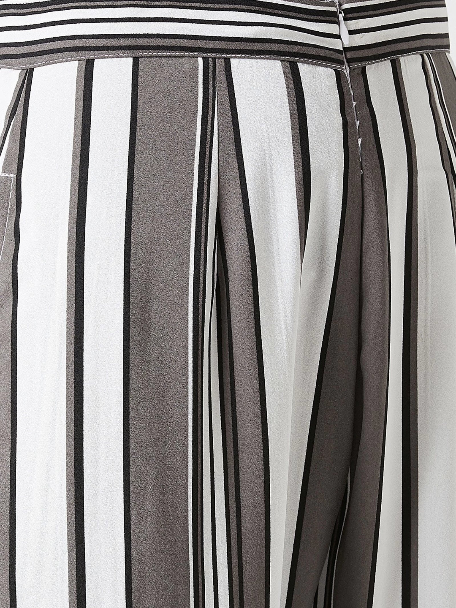 U&F Women Regular Fit Grey & White Viscose Trousers