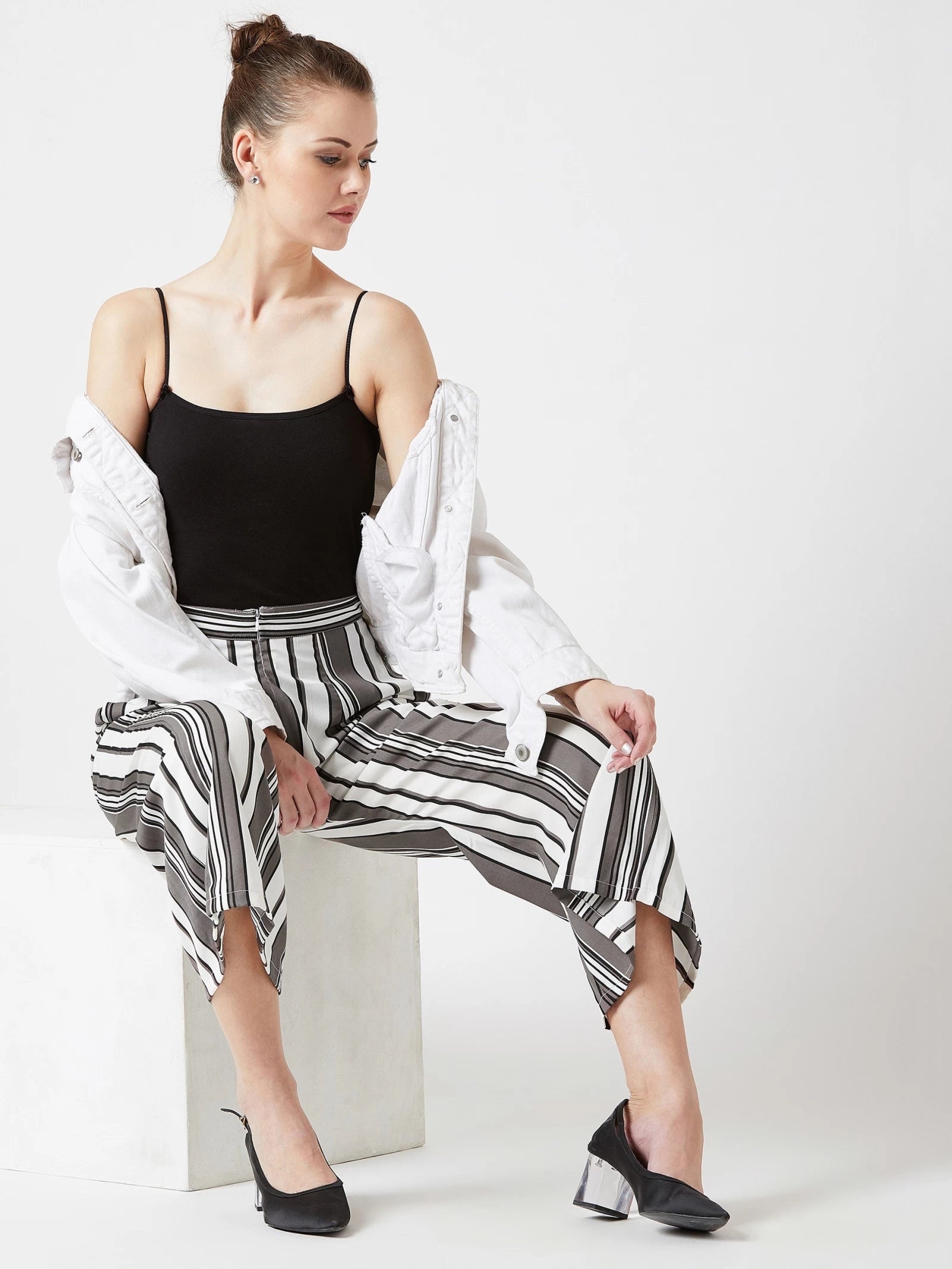 U&F Women Regular Fit Grey & White Viscose Trousers