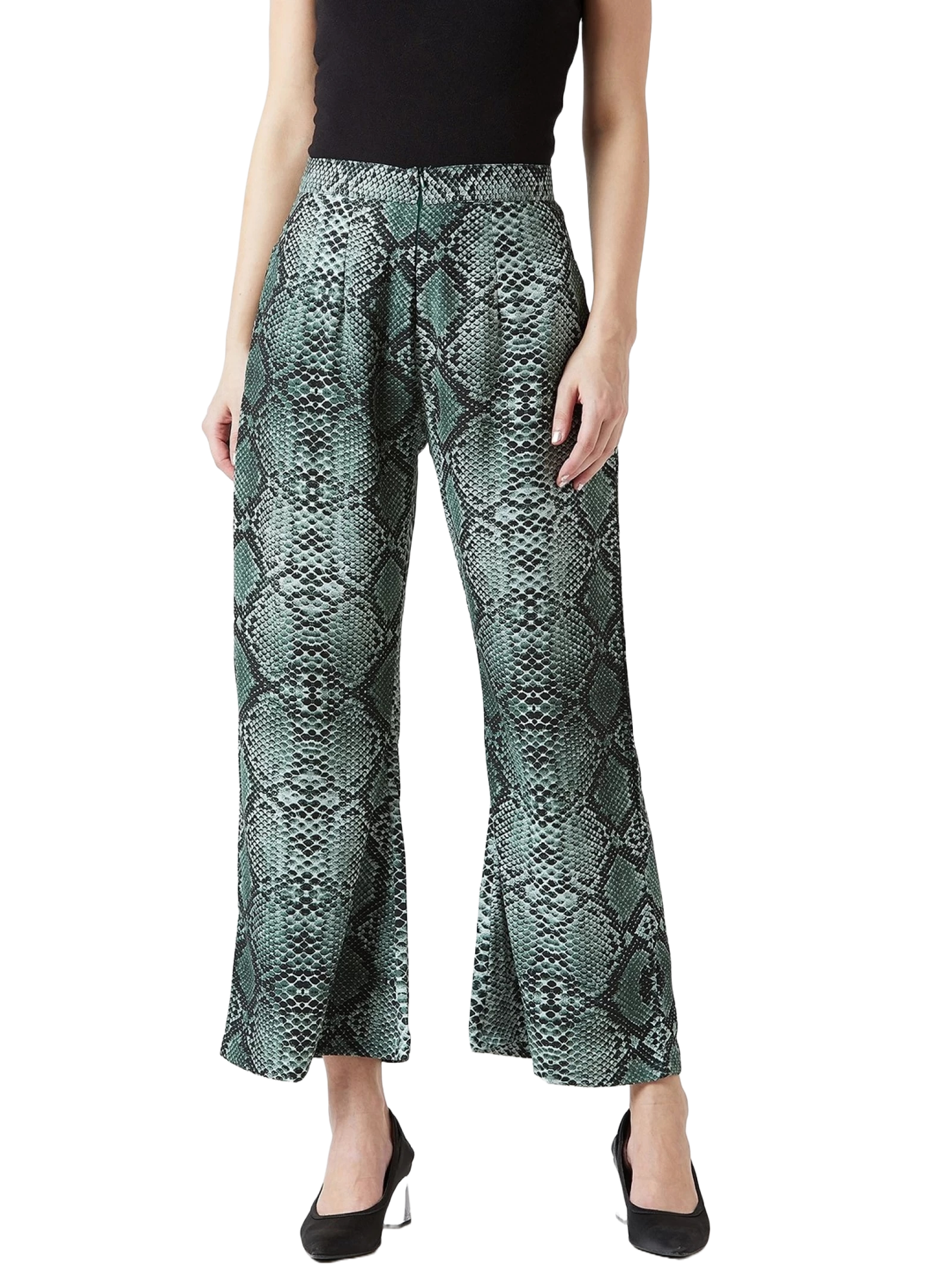U&F Women Regular Fit Green & White Viscose Trousers