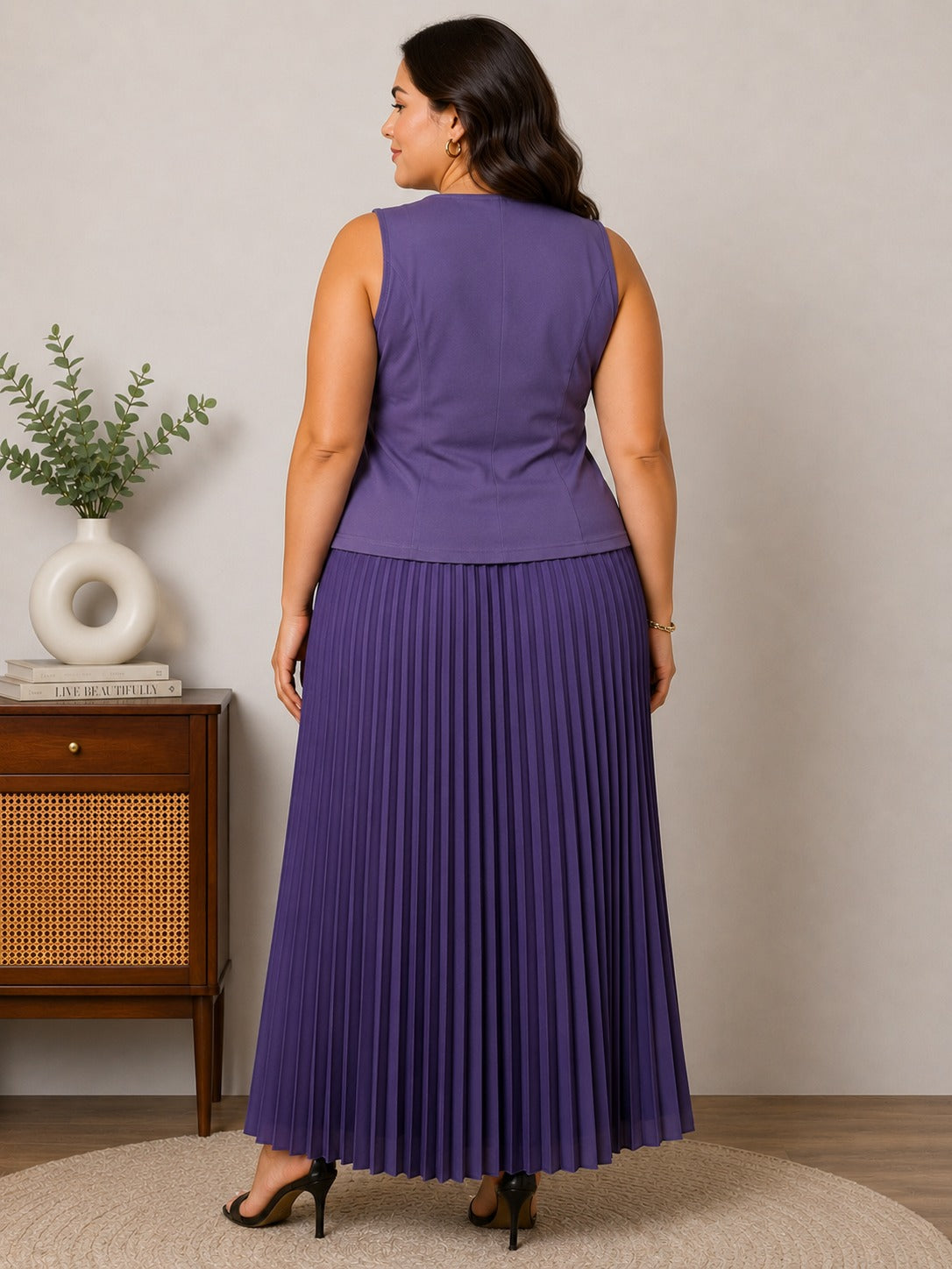 U&F Beyond Plus Size Amethyst Grace Pleated Co-Ord Set