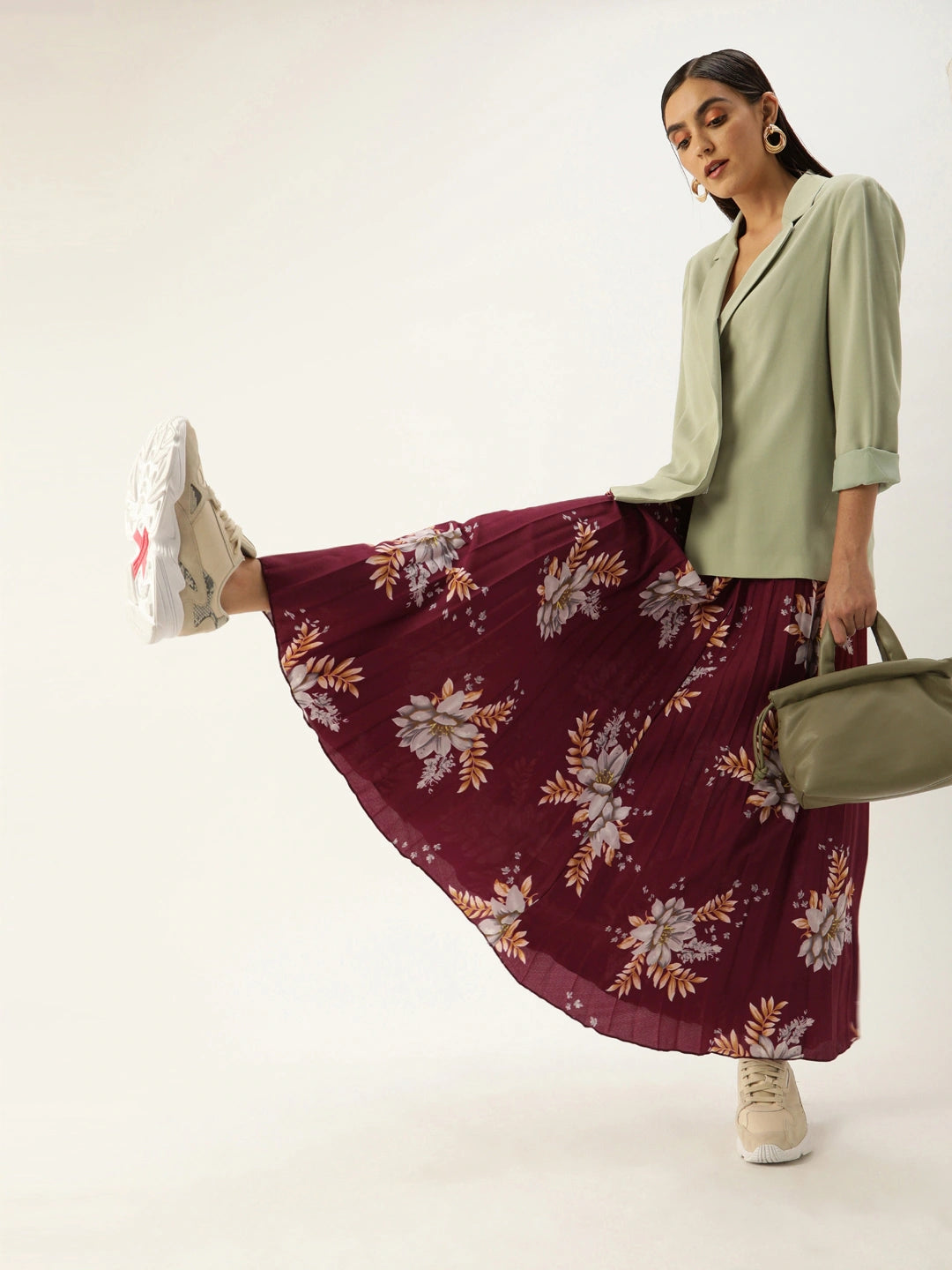 Women Maroon Floral Printed Pleat Flared Skirt