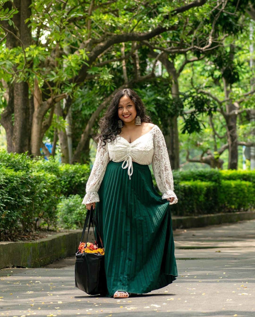 Women Green Solid Pleated Flared Skirt