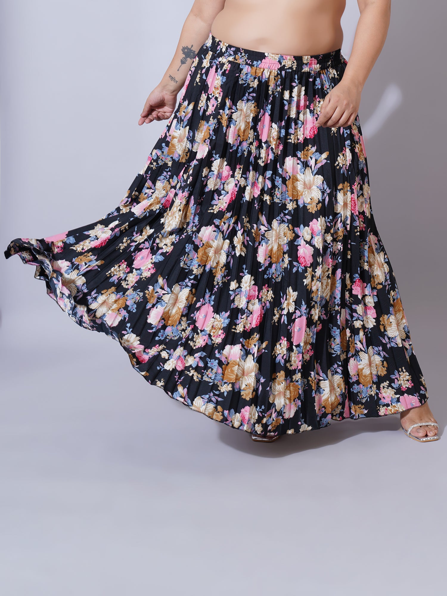 Women Plus Size Floral Printed Flared Maxi Skirt
