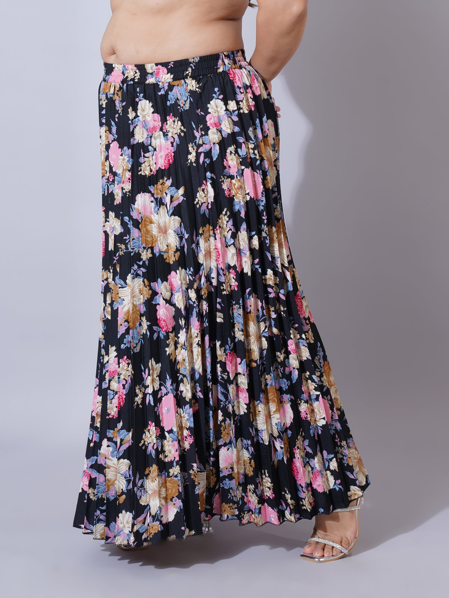 Women Plus Size Floral Printed Flared Maxi Skirt