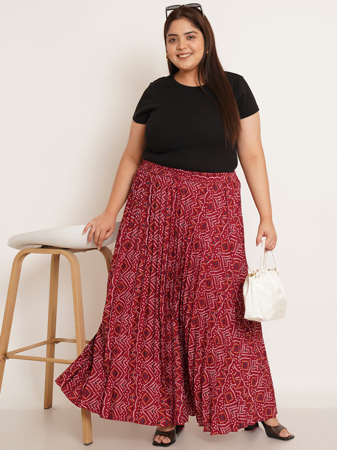 Women Plus Size Bandhani Ethnic Motifs Printed Pleats Flared Maxi Skirt