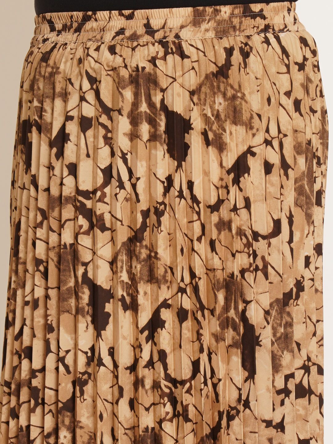 Women Plus Size Abstract Printed Accordion Pleats Flared Maxi Skirt