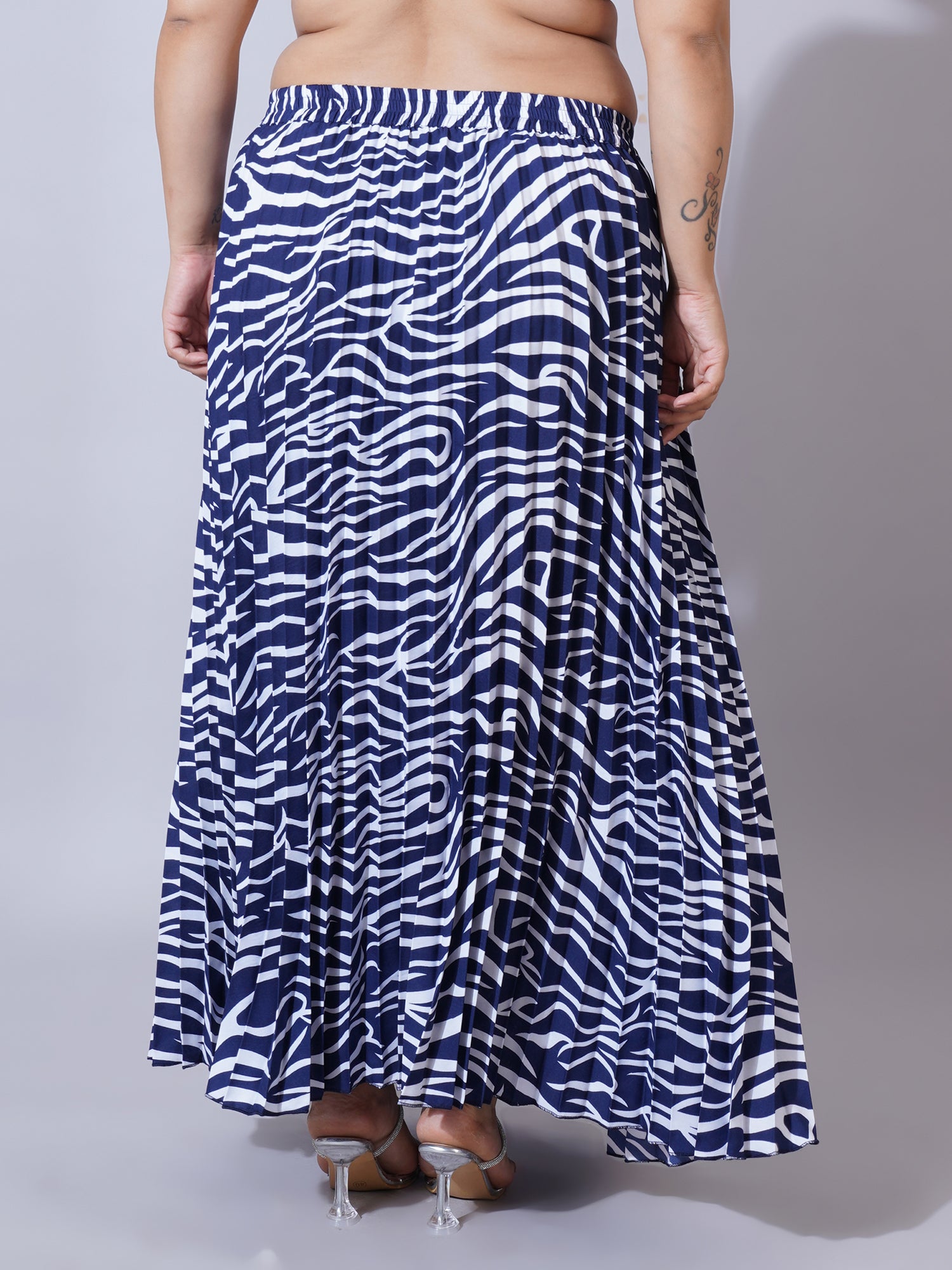 Women Plus Size Printed Flare Maxi Skirt