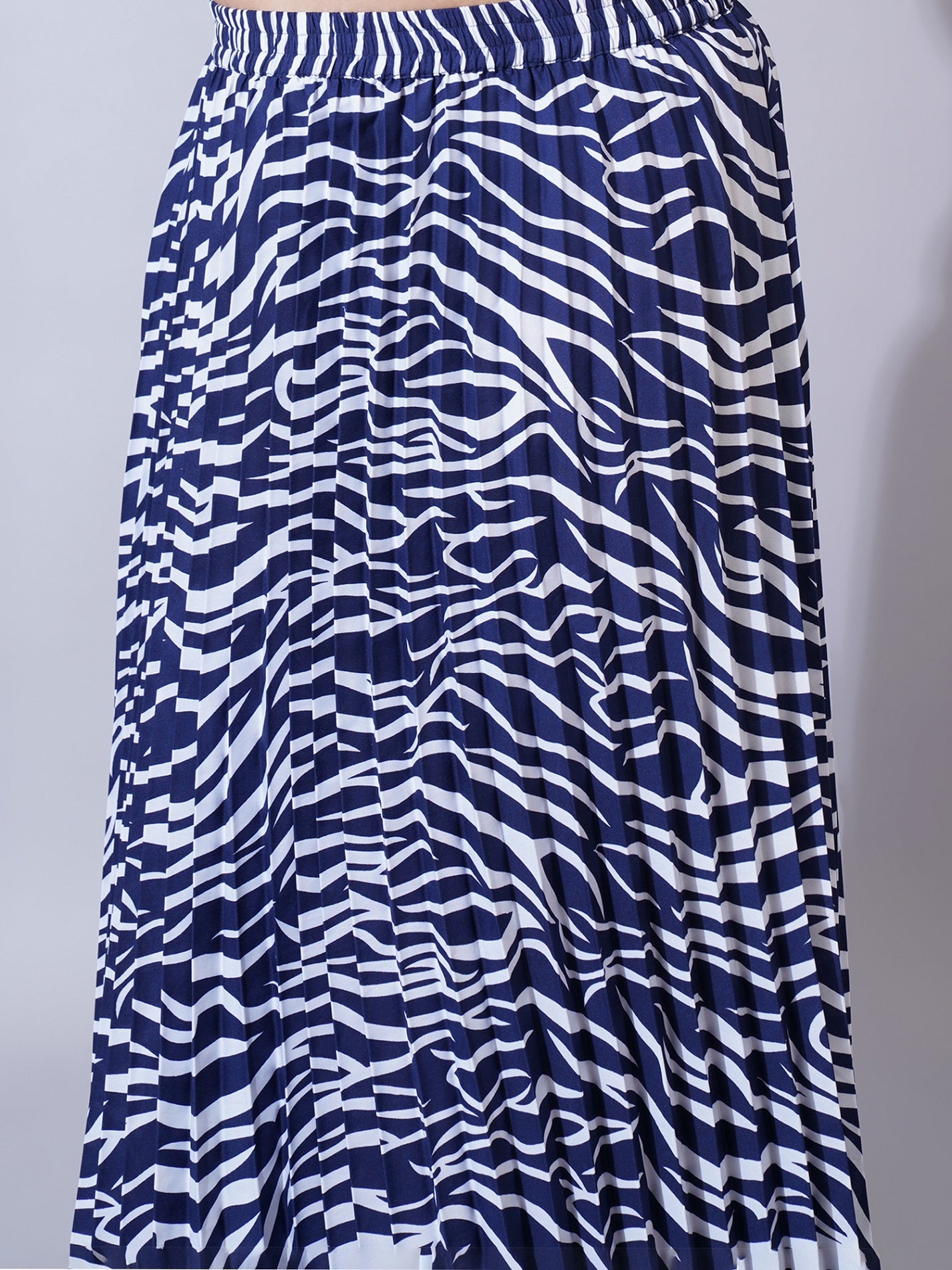 Women Plus Size Printed Flare Maxi Skirt