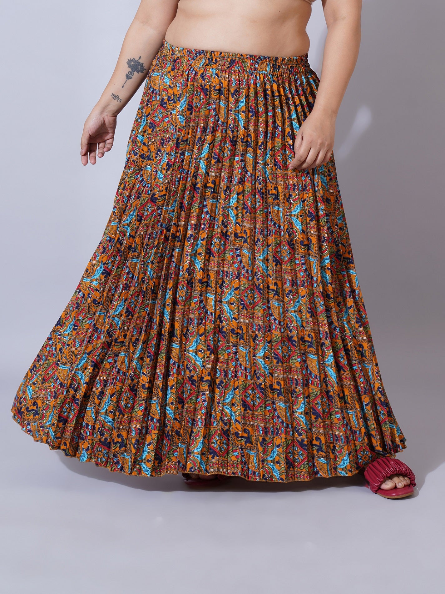 Women Plus Size Printed Pleated A-Line Maxi Skirt