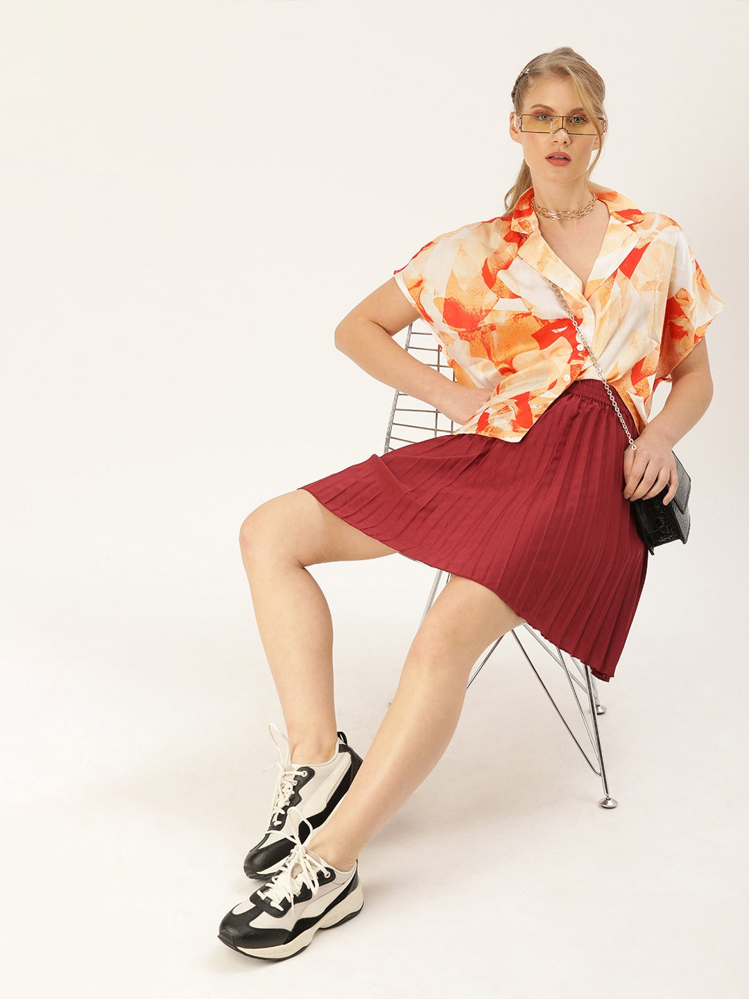 Women Maroon Solid Accordion Pleated Mini Flared Skirt