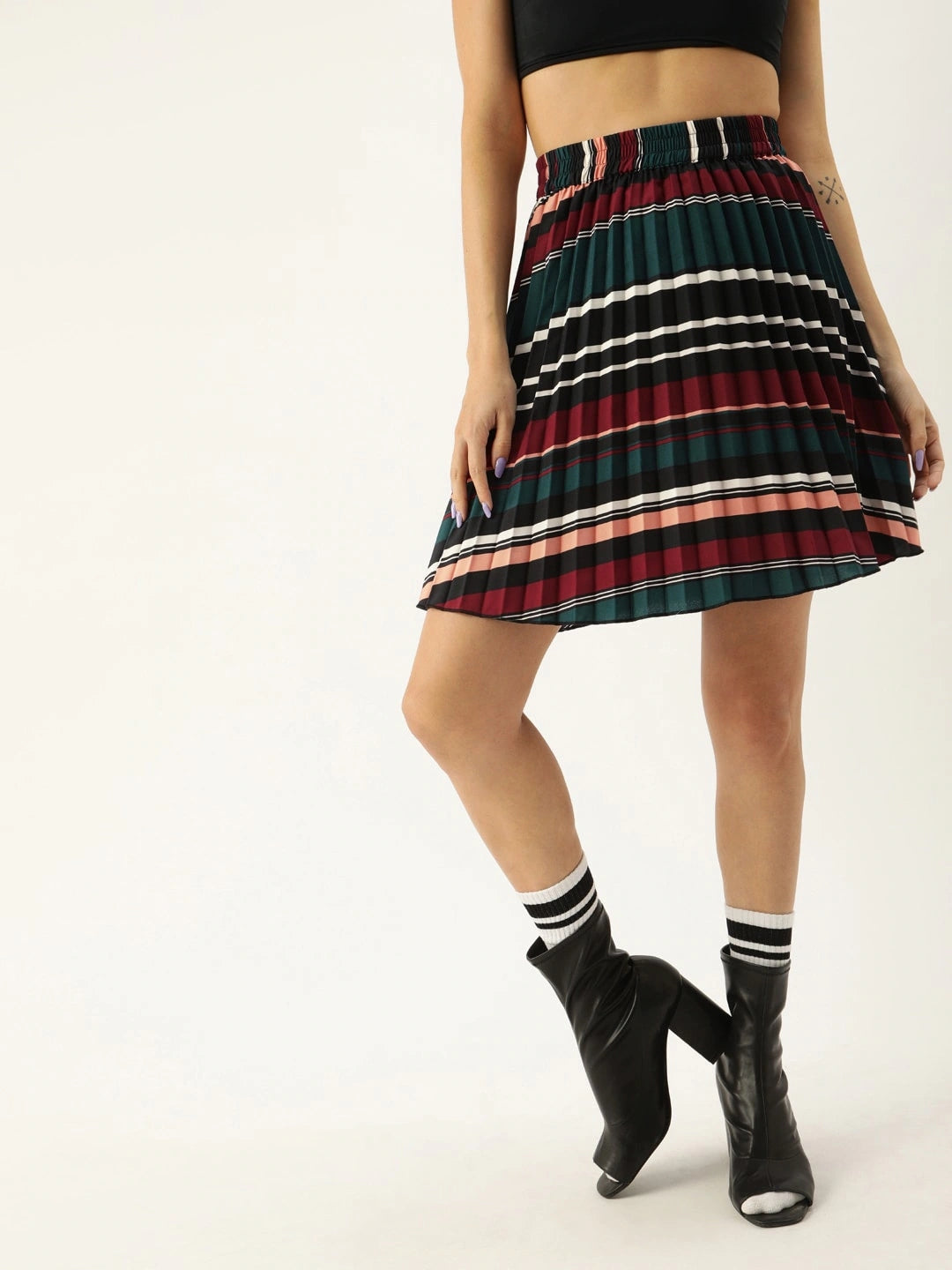 Women Multicoloured Striped Pleat Flared Skirt