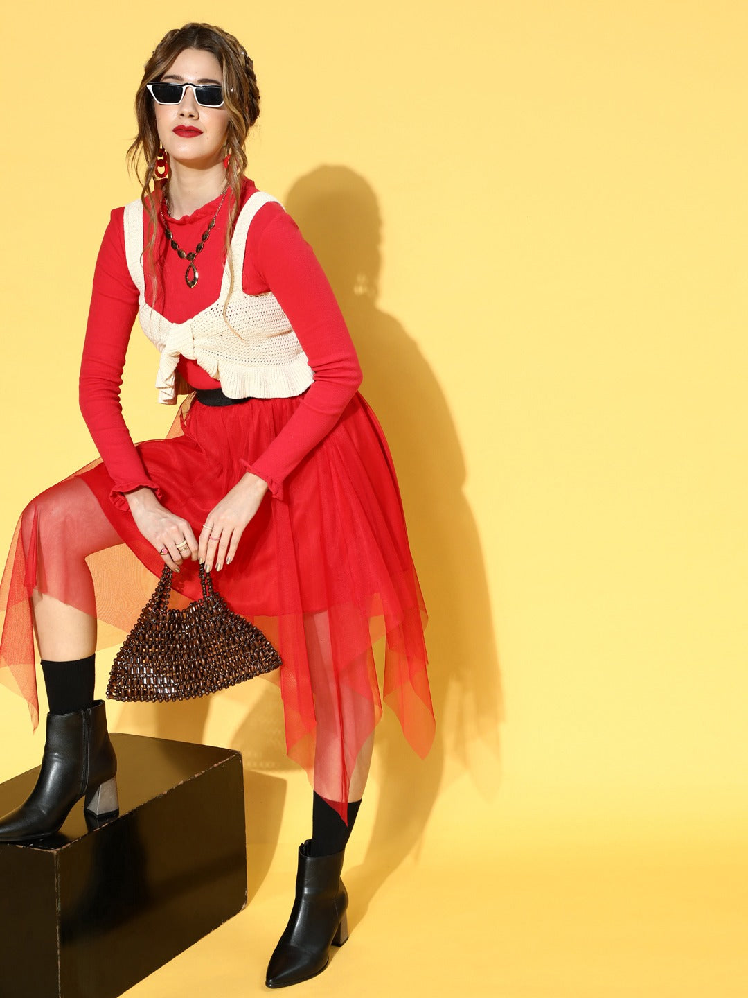 Women Gorgeous Red Net Solid Asymmetric Skirt