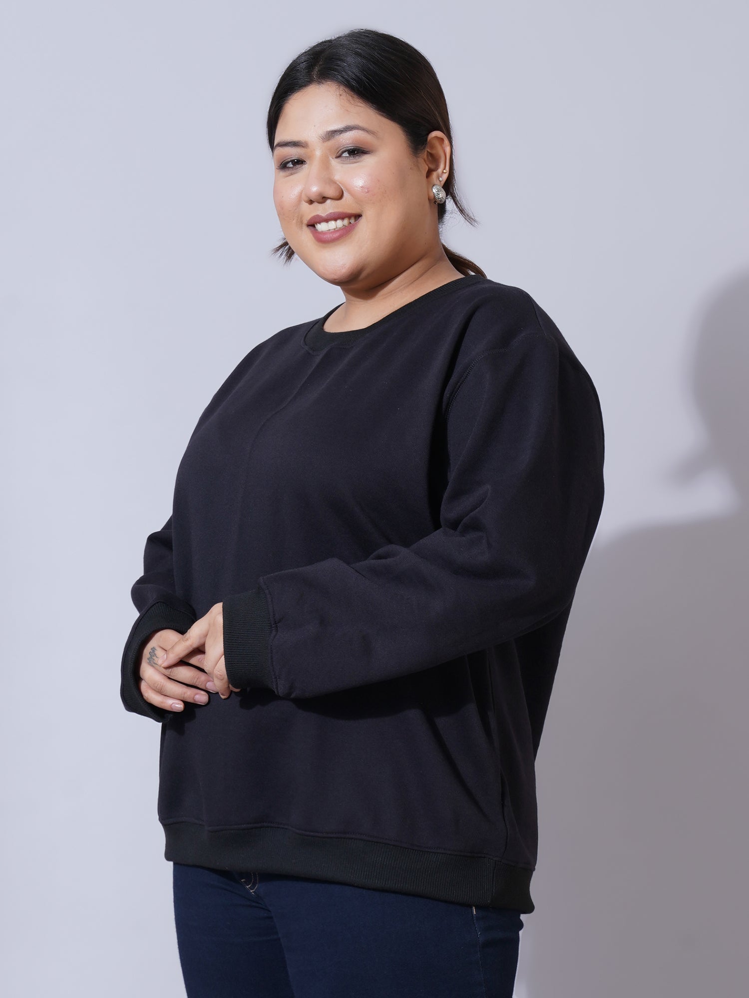 Women Plus size Black Cotton Pullover Sweatshirt